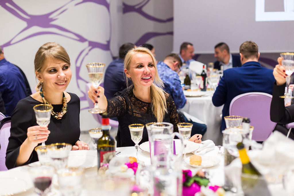 61-FDD-171021-Host2017-GalaDinner-0938.jpg