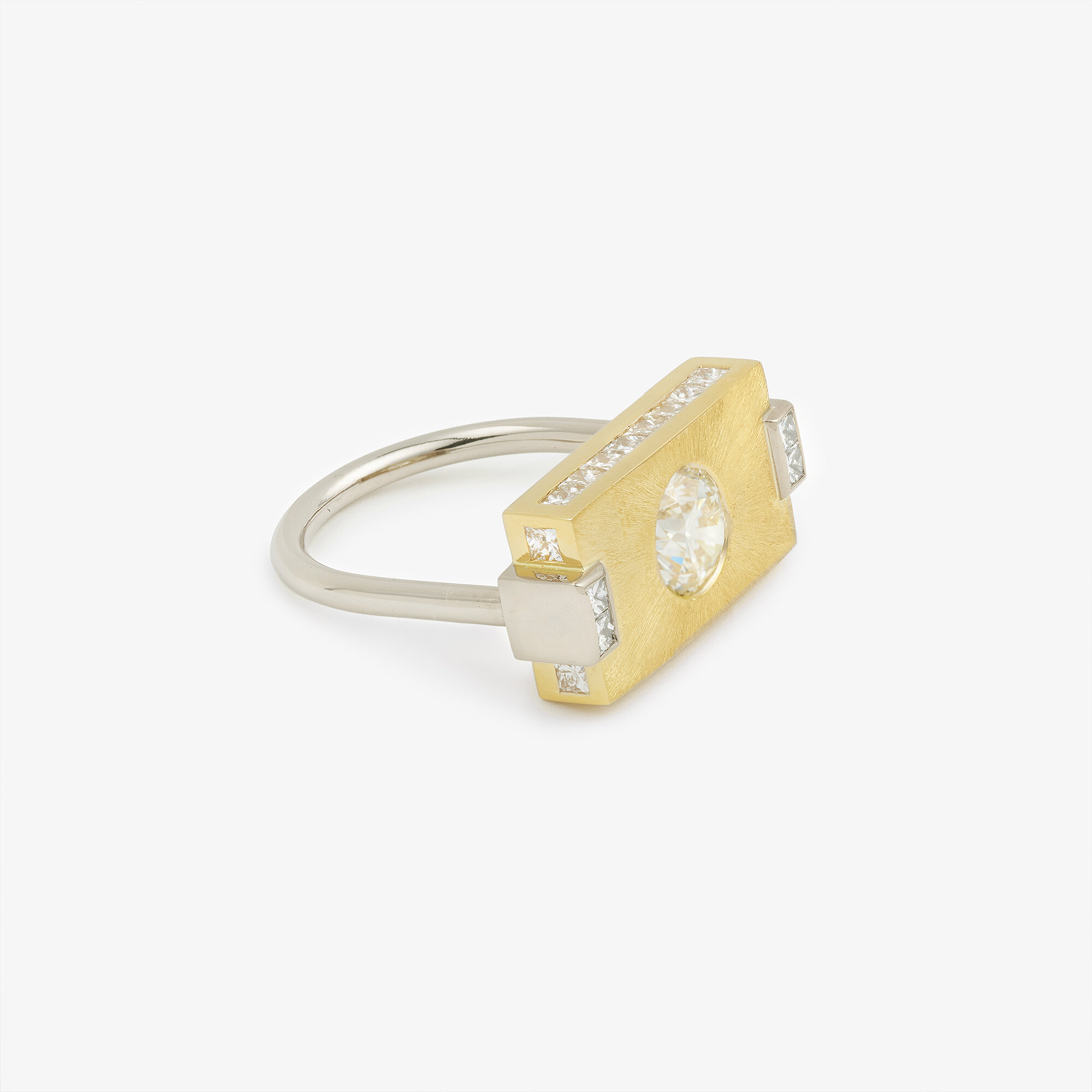 bague -or-jaune-blanc-diamant-sur-mesure-yvdelloye