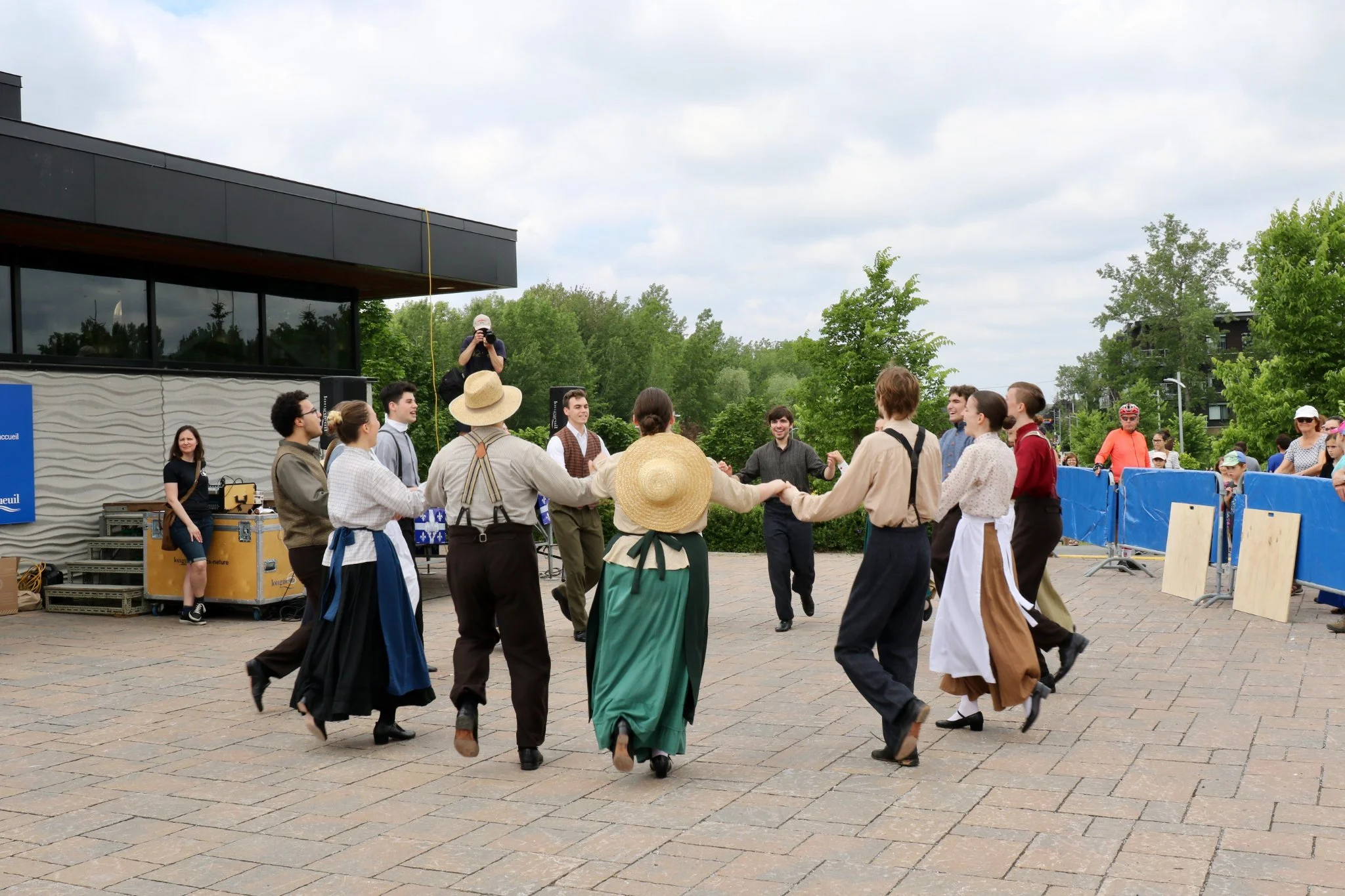 Le Grand rassemblement annuel de Métiers &amp; Traditions sur la route