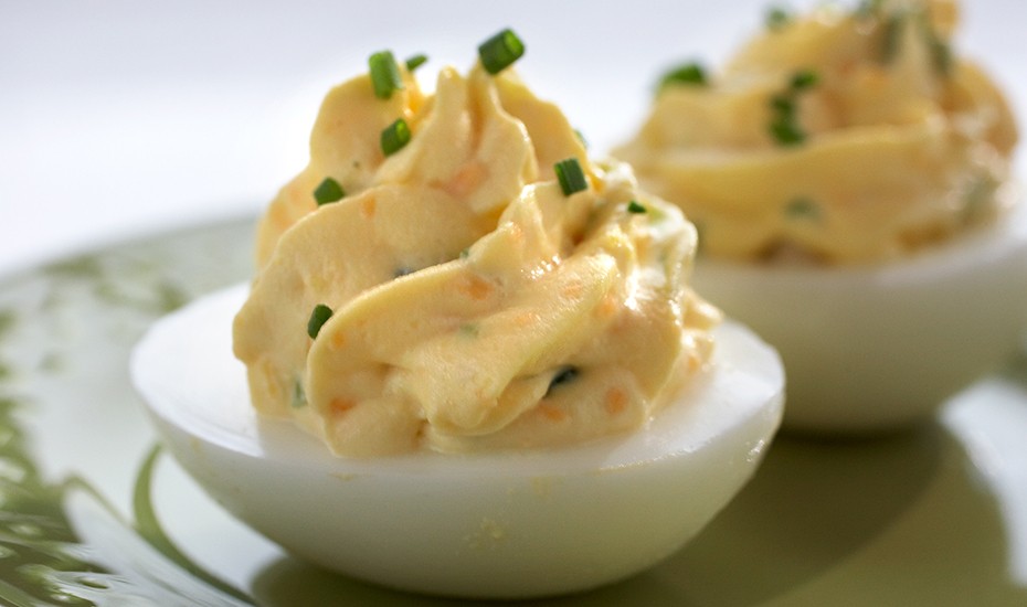 easy-classic-deviled-eggs-3-930x550.jpg