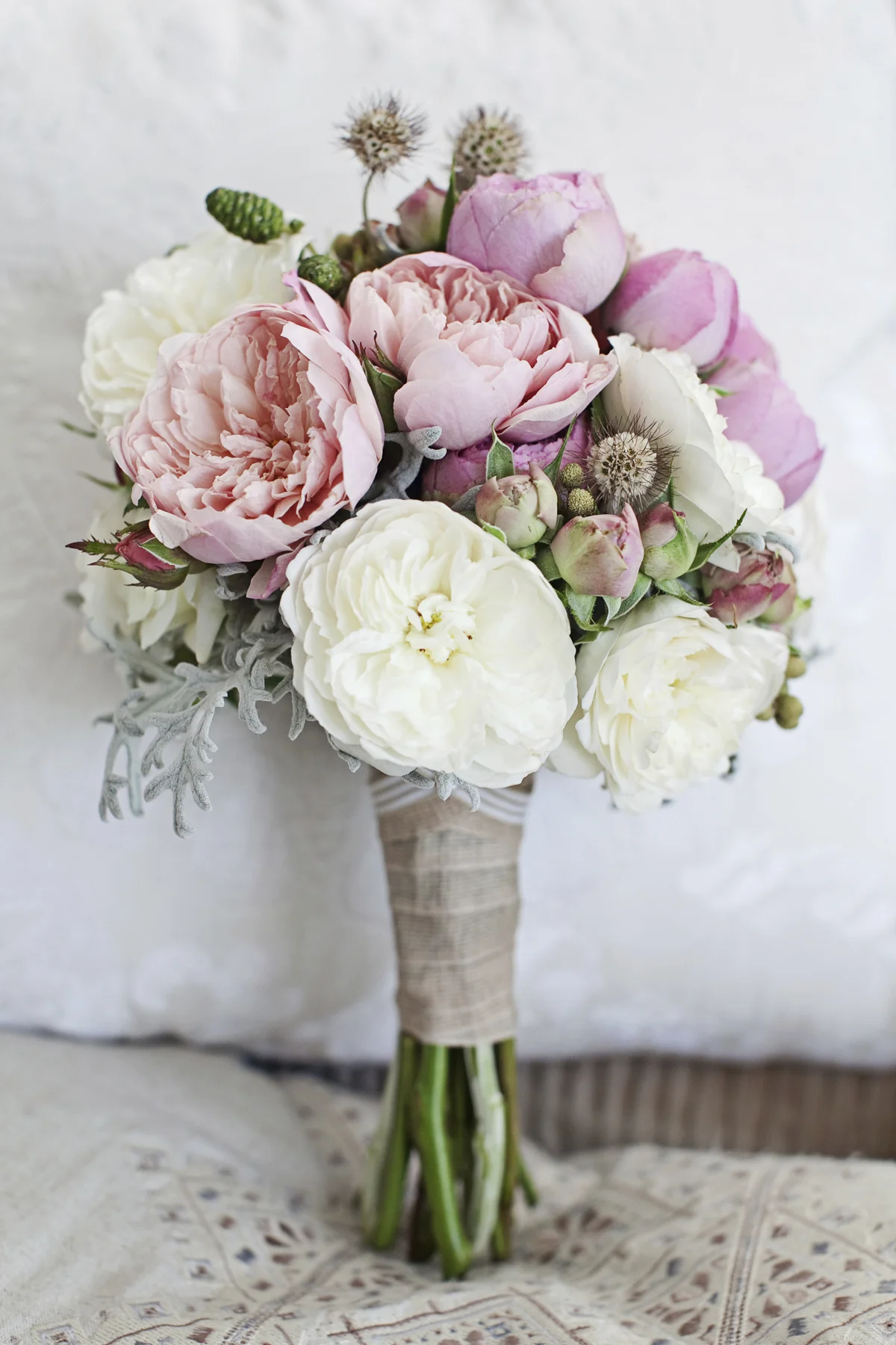 Beautiful-Wedding-Bouquet-000020037555_Medium.jpg