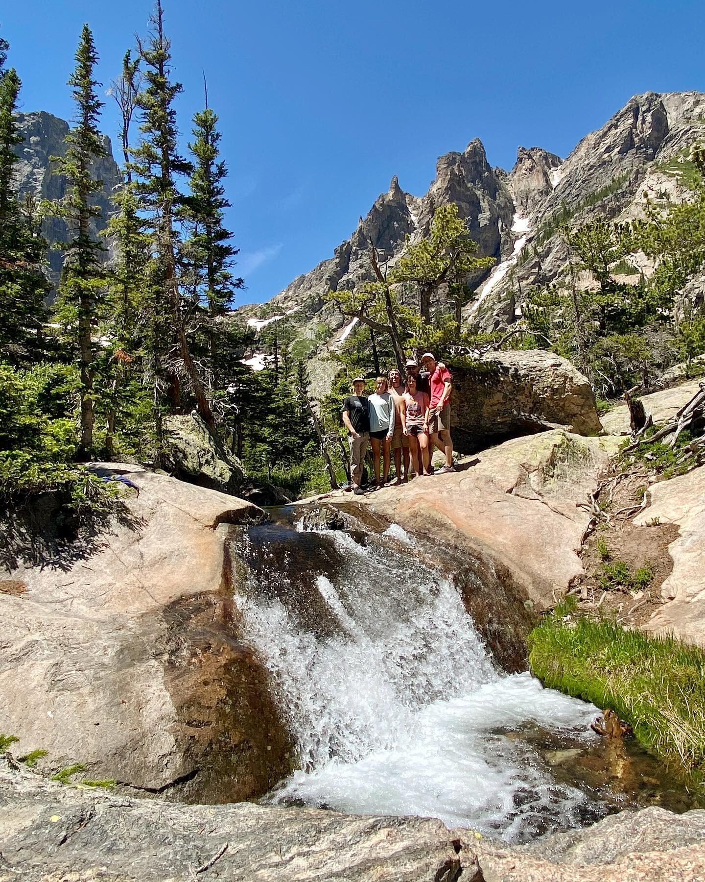 A few last photos from Colorado in July 🌞 good fun hiking, climbing, and even a baseball game ⚾️

#colorado #rockymountainnationalpark #hikecolorado #bouldering