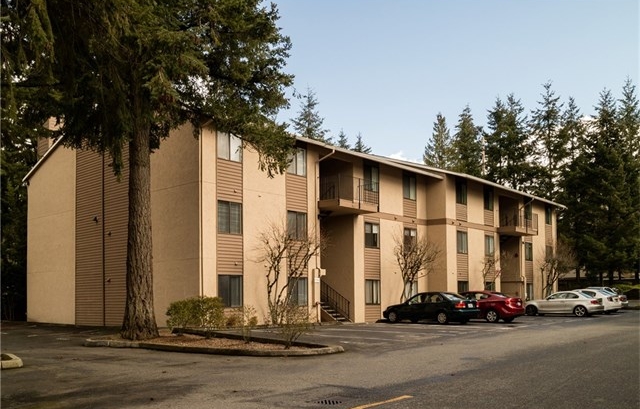 16310 NE 12th Court #A1, Bellevue | Sold for $300,000