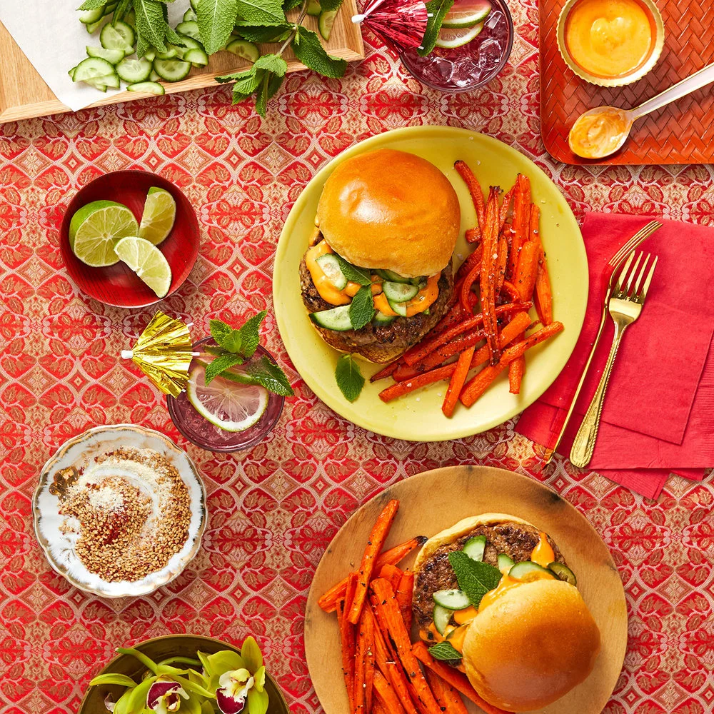 GlobalEats_BanhMiBurgers_Social_1667.jpg