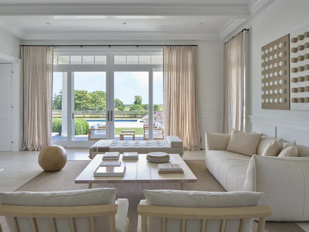 12+Family+Room+SM-7567.webp