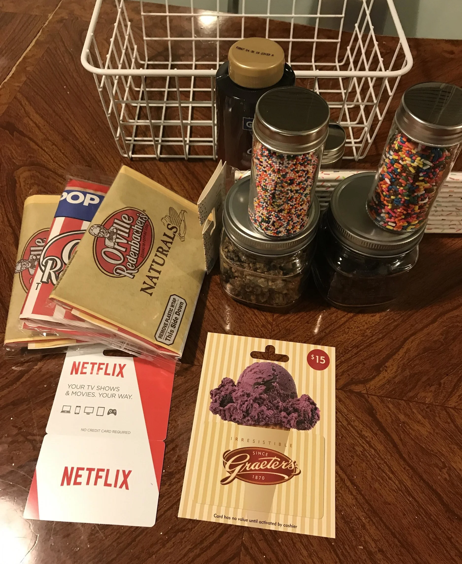 Please excuse the quality of my pictures... it was REALLY late when I was assembling these!