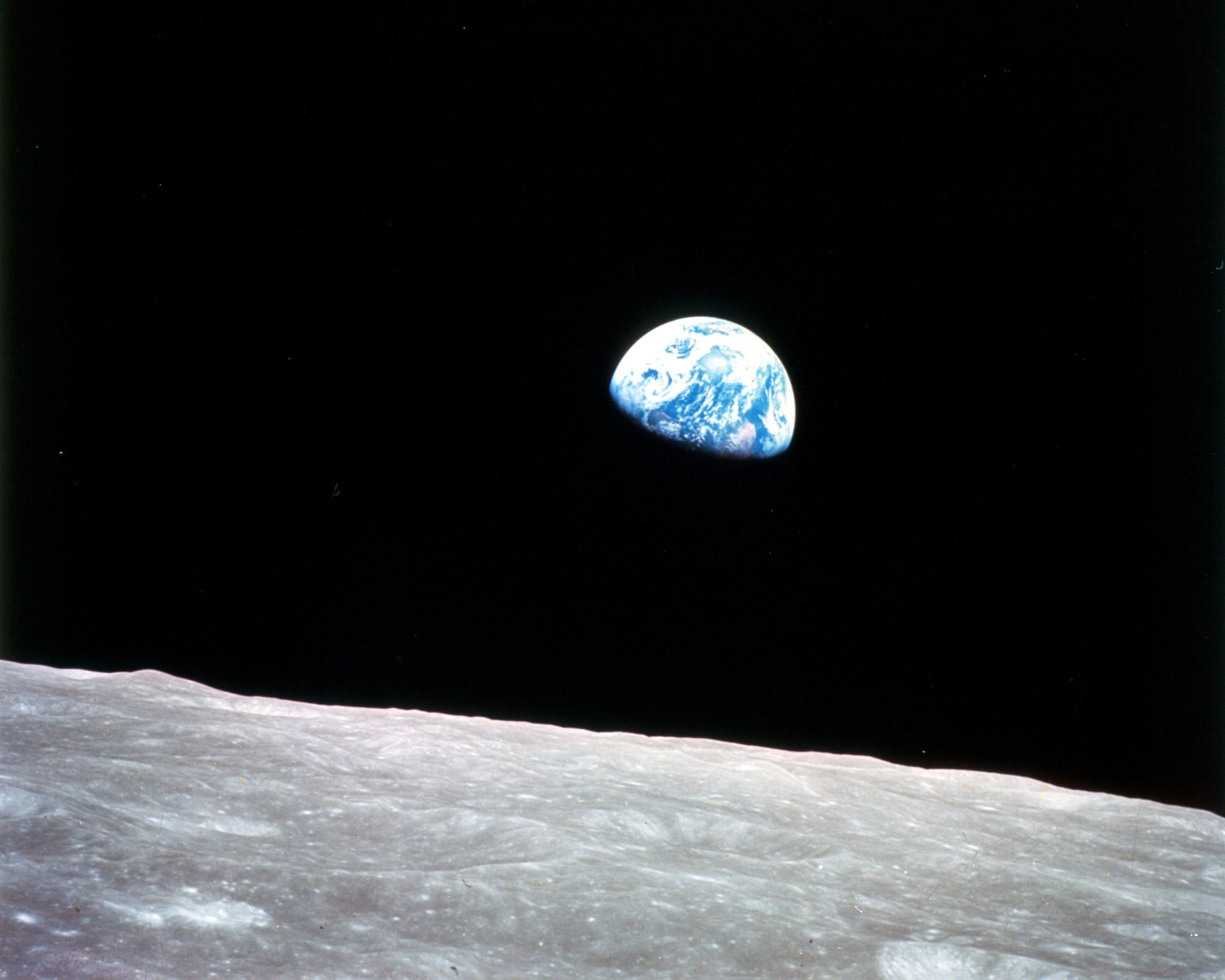 NASA (1968) Earthrise . Image credit: NASA