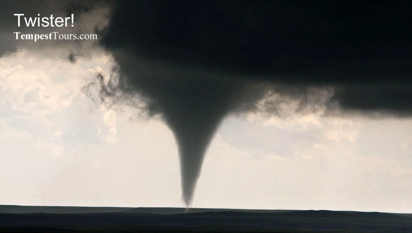 WR20100307048_copyrighted Tempest Tours Storm Chasing Expeditions www.tempesttours.com.jpg