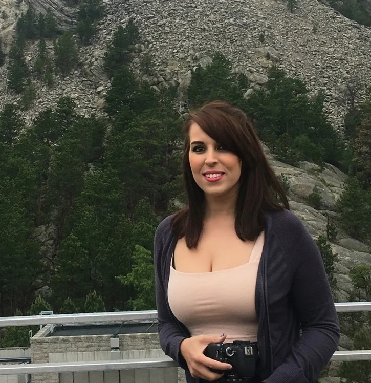 Brittany Holley | Tour Guide | Driver