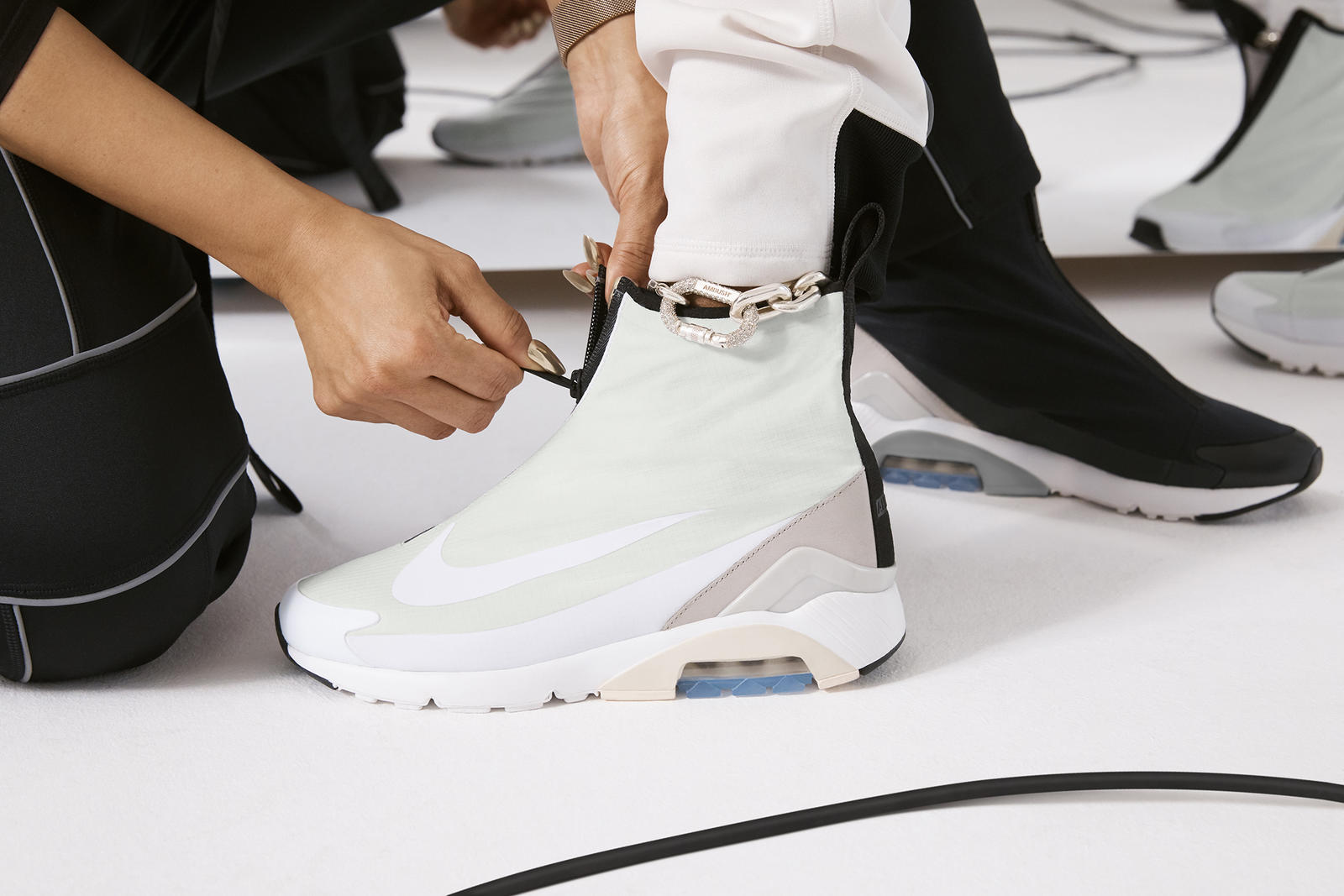 Ho18_LAB_NIKExAMBUSH_ADESUWA-000611_v4_native_1600.jpg