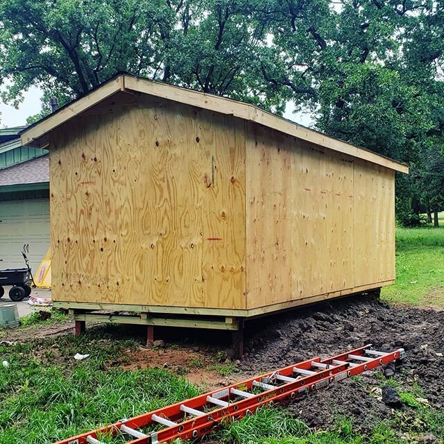 If it would quit raining we could finally finish the shed! At least it's rooted in.
#shed #shedbuilding #building #homeimprovements #homeimprovement #DIY #doityourself #getitdone #storage