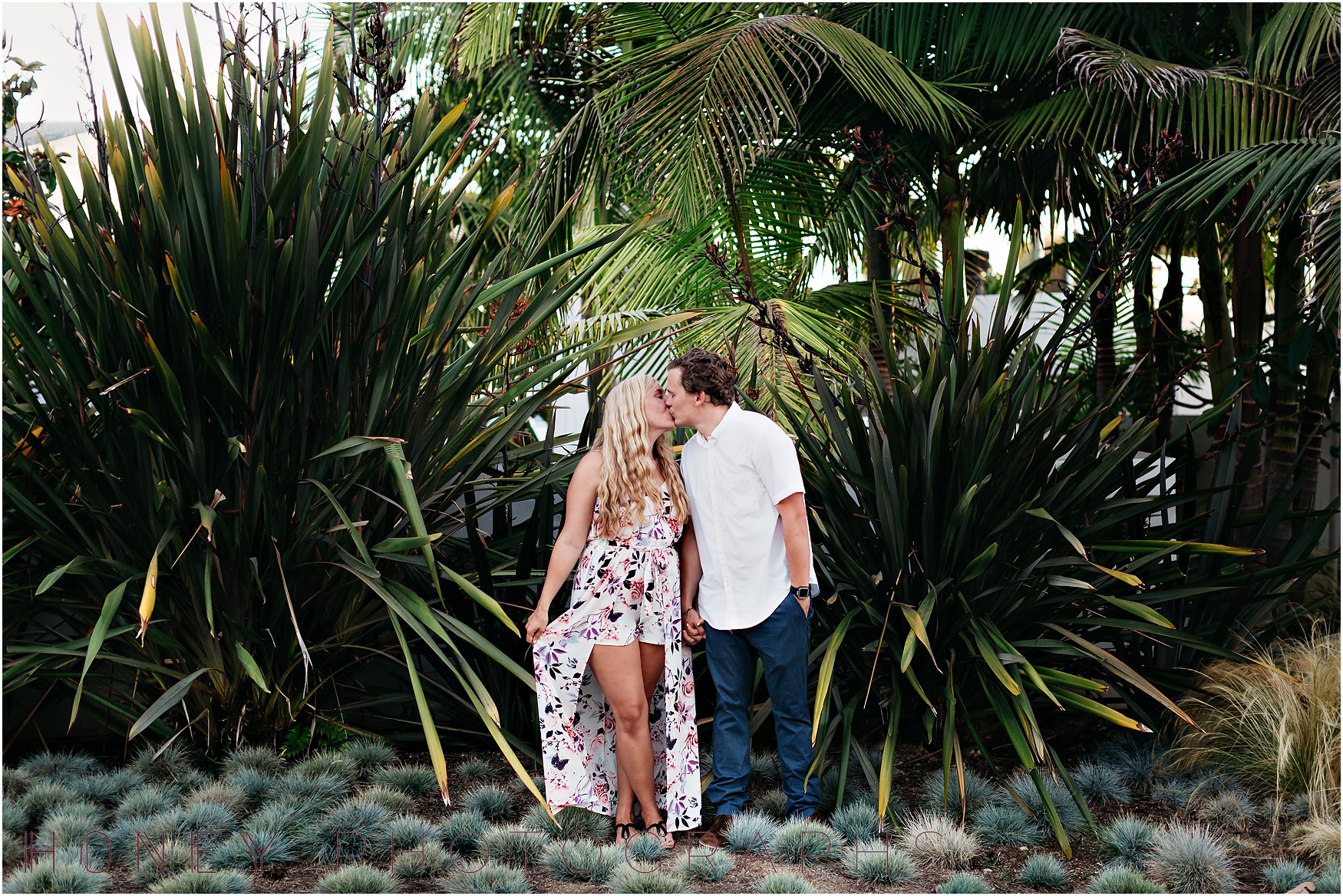 del_mar_beach_tropical_downtown_engagement010.jpg