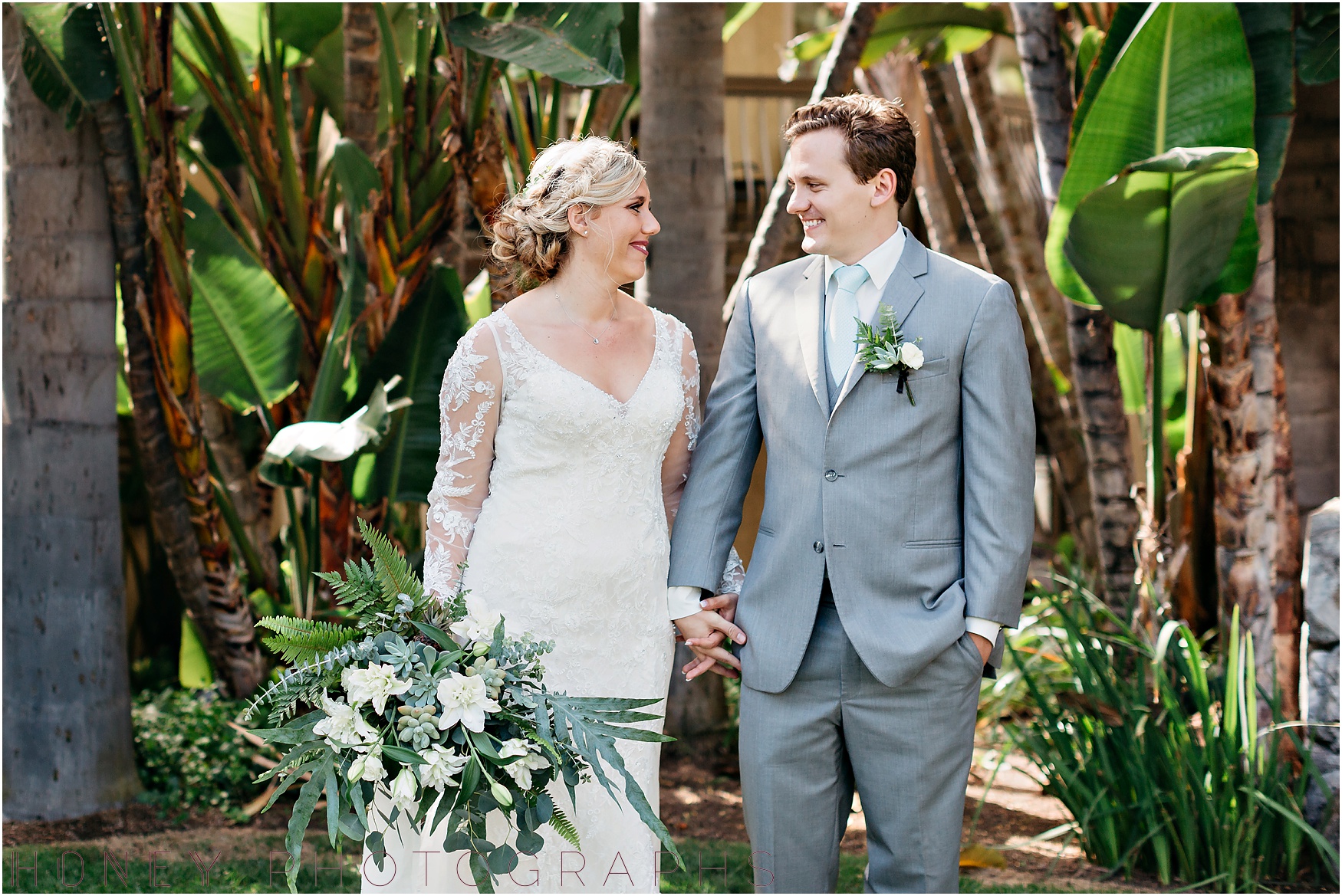 oceanview_point_loma_tropical_beach_ocean_wedding019.jpg