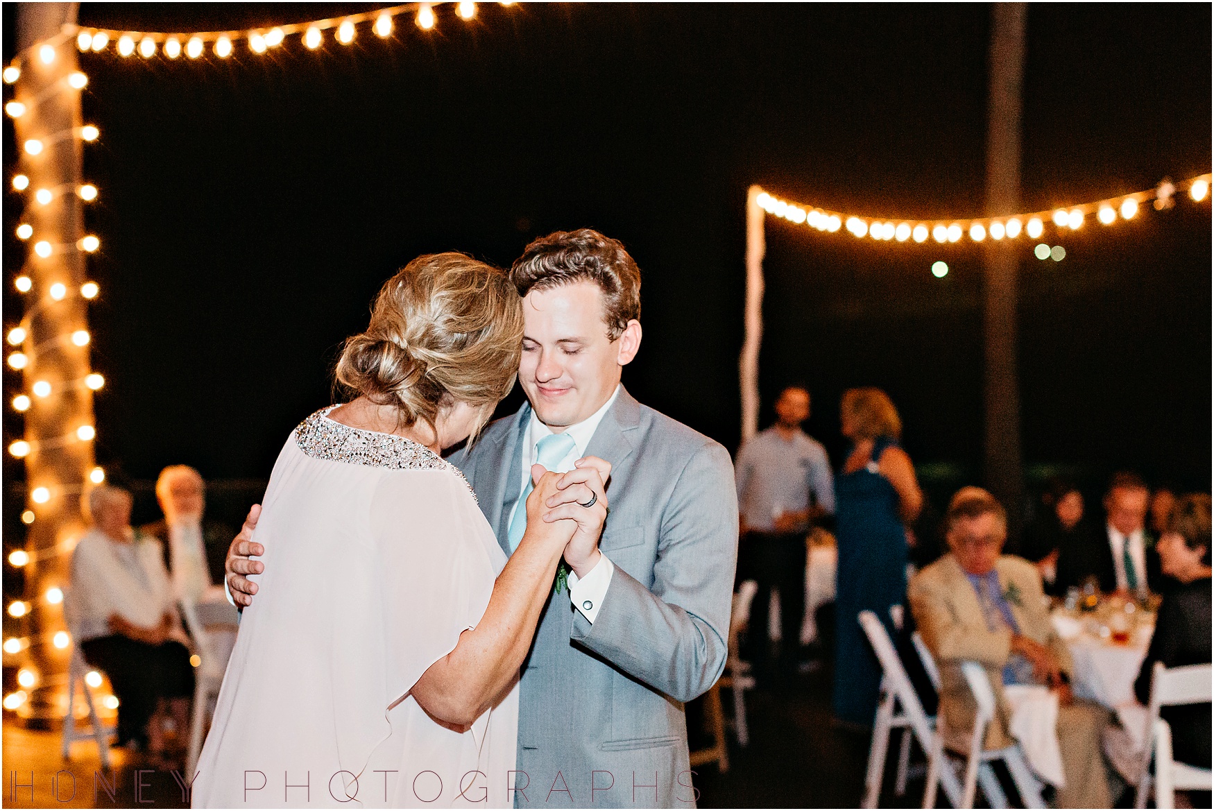 oceanview_point_loma_tropical_beach_ocean_wedding061.jpg
