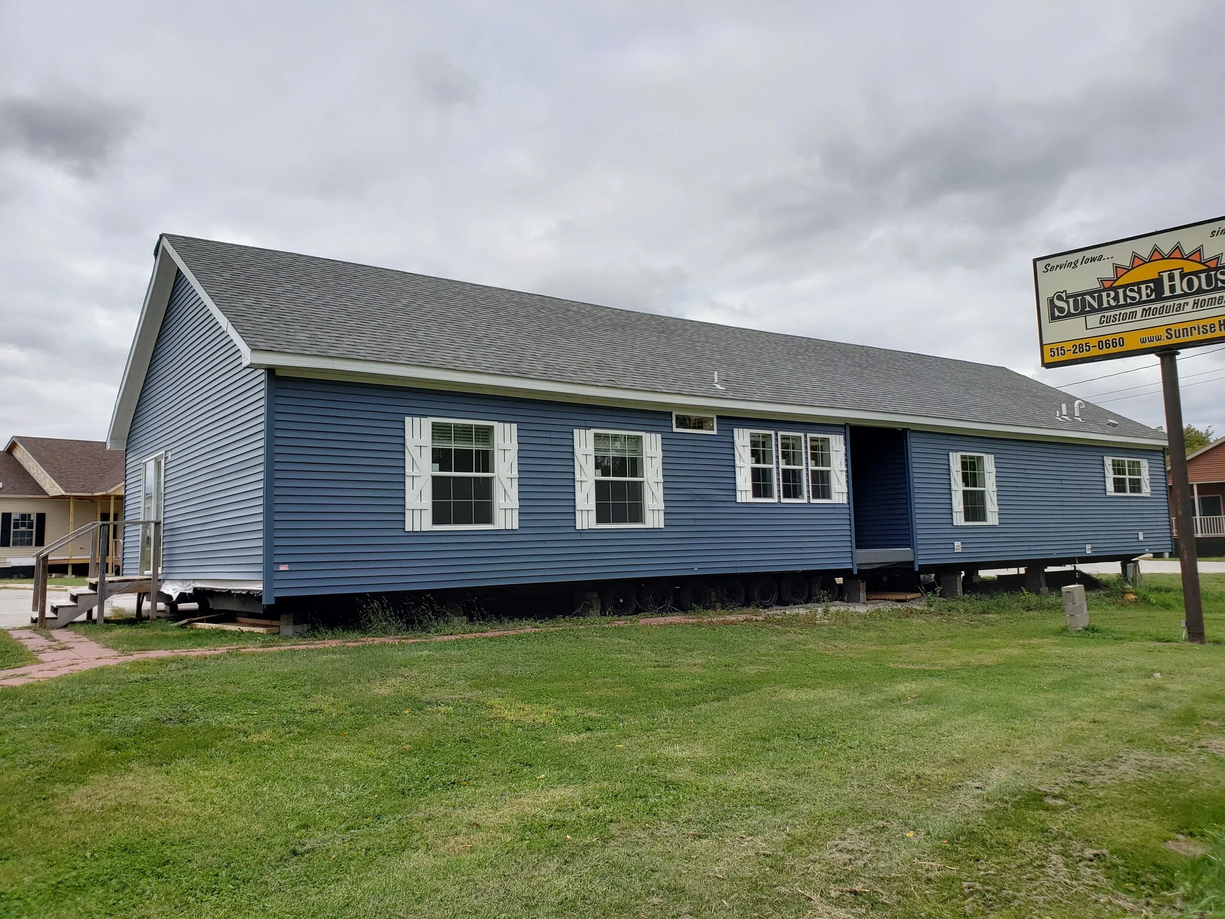 Modular Home and Manufactured Home Display Models in Des Moines, Iowa