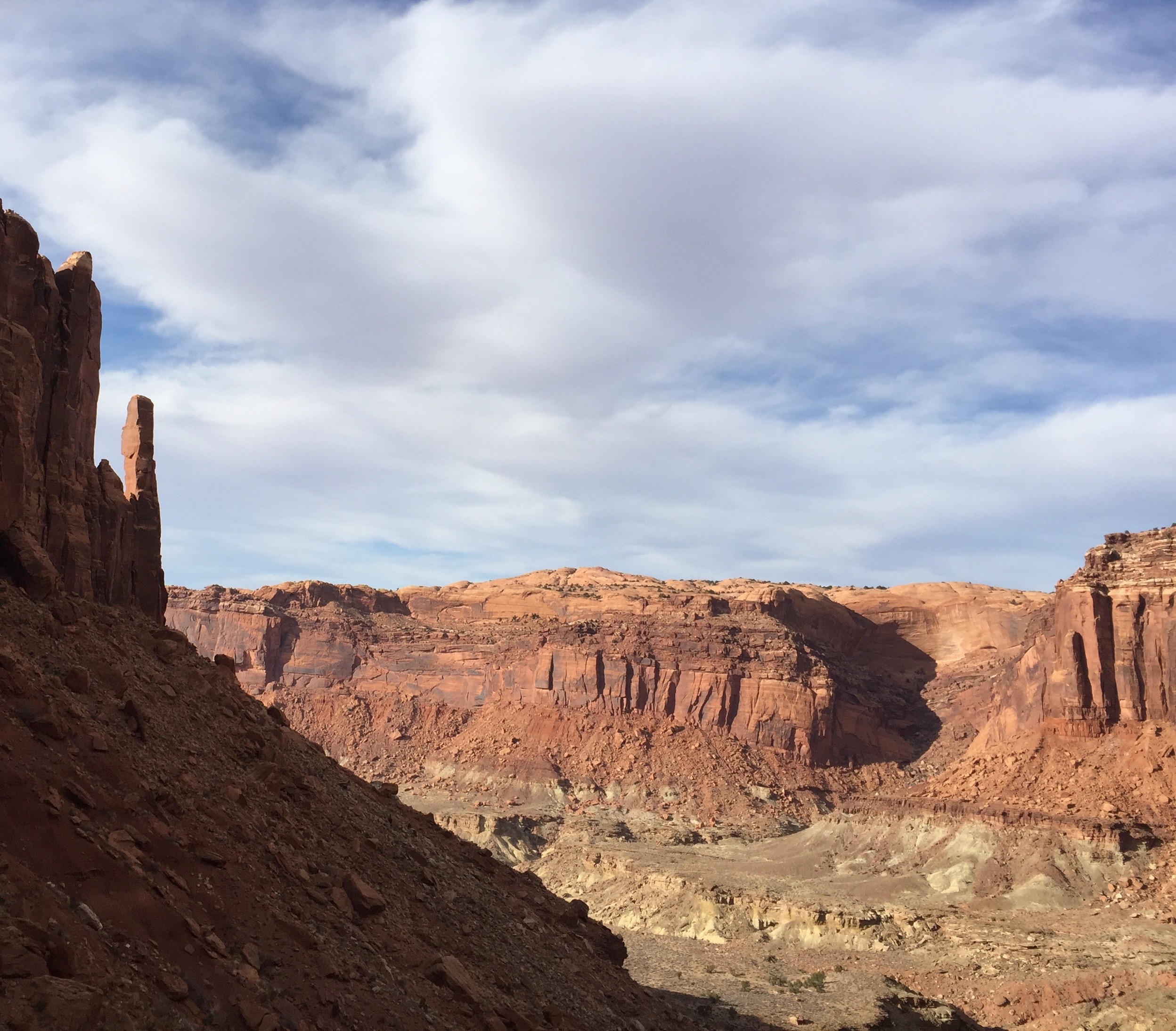 Canyonlands_finger.jpeg