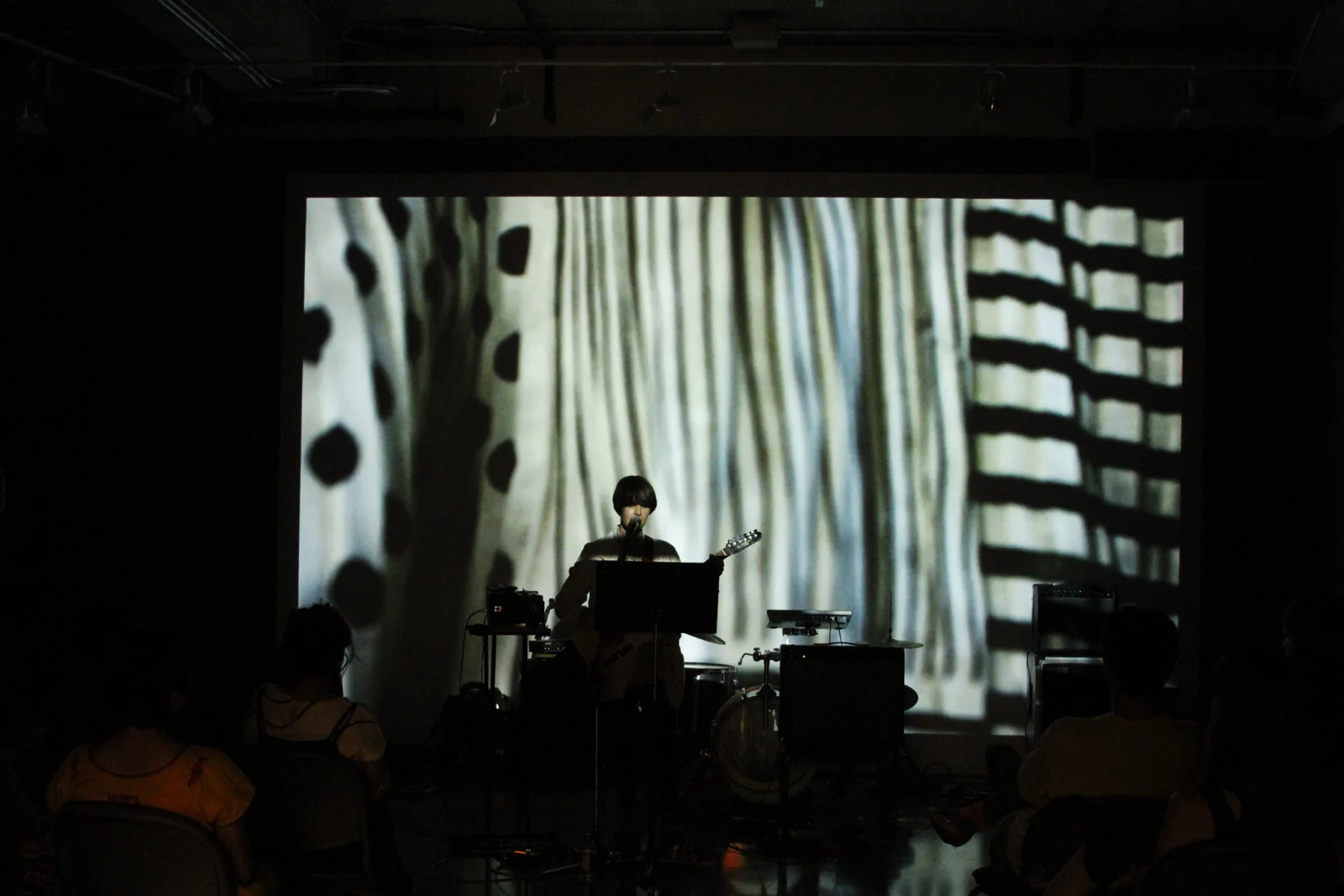 Jung Bouquet solo performance 9/3/14 at Lamar Dodd Gallery, University of Georgia Athens. photo: Katie Geha