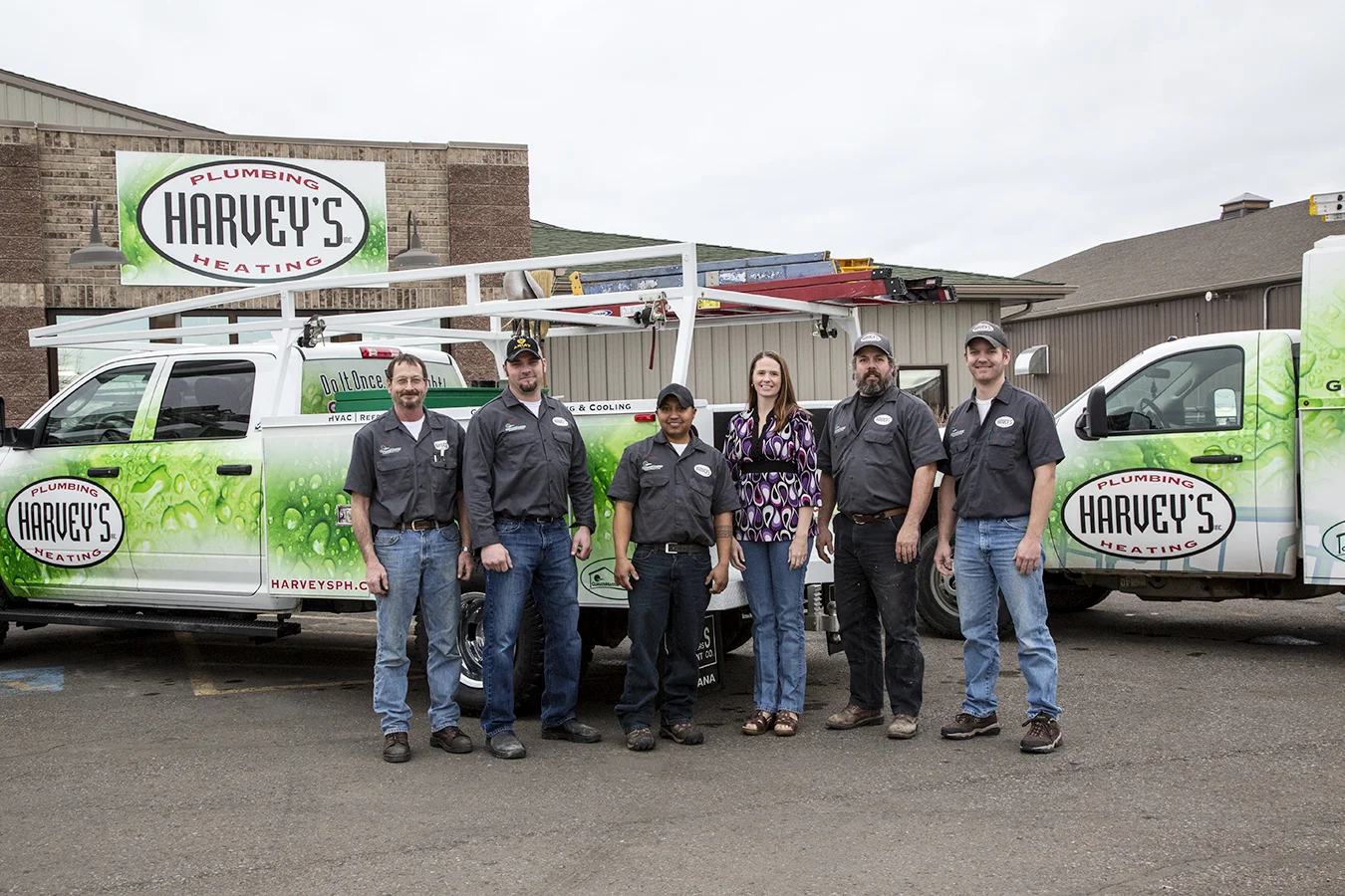 Harvey's service crew.jpg
