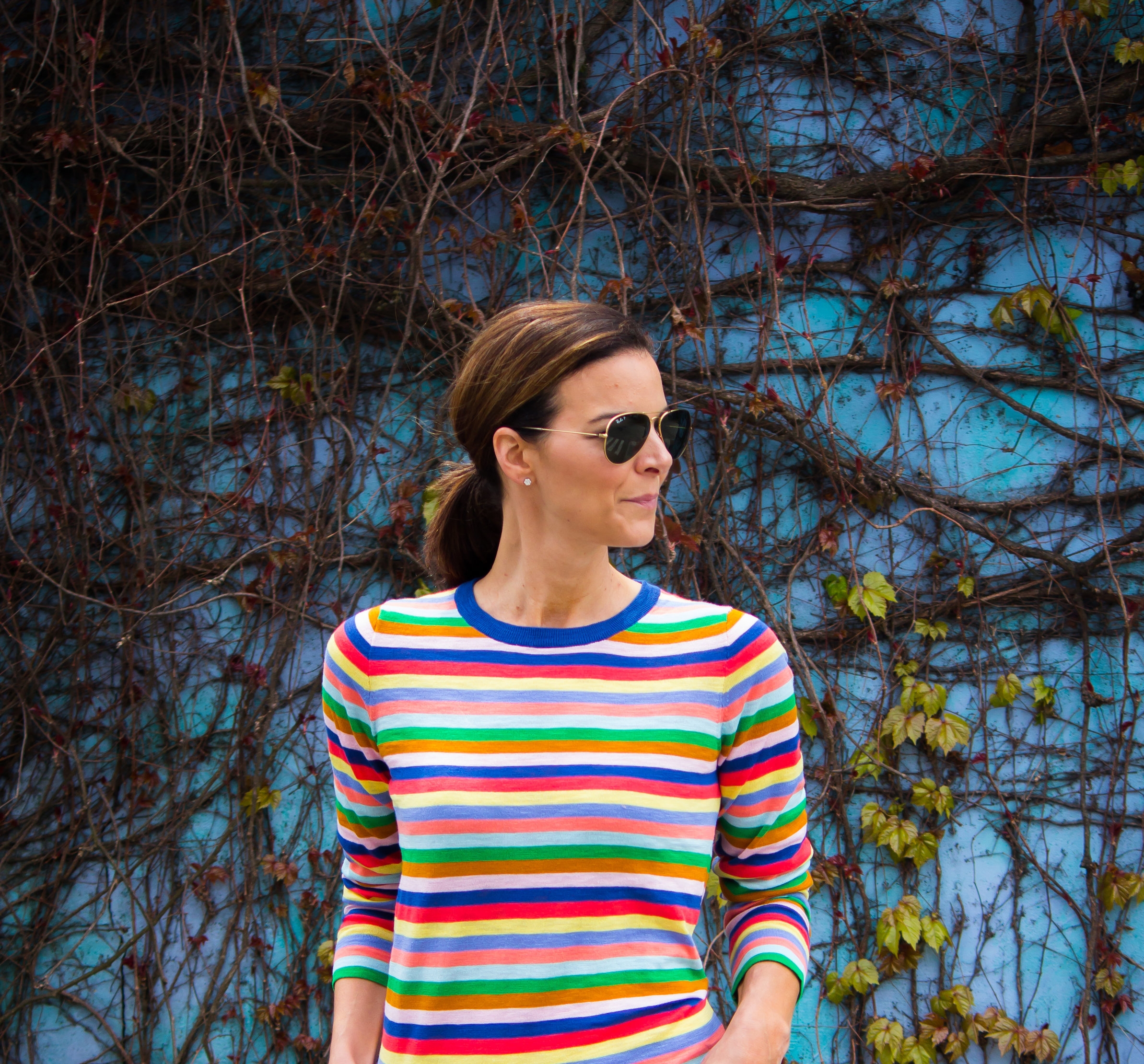 Multi-striped sweater – Casual Friday Outfits – Spring Outfits- Casual Outfits – Women’s Fashion – www.heartandseam.com - #heartandseam