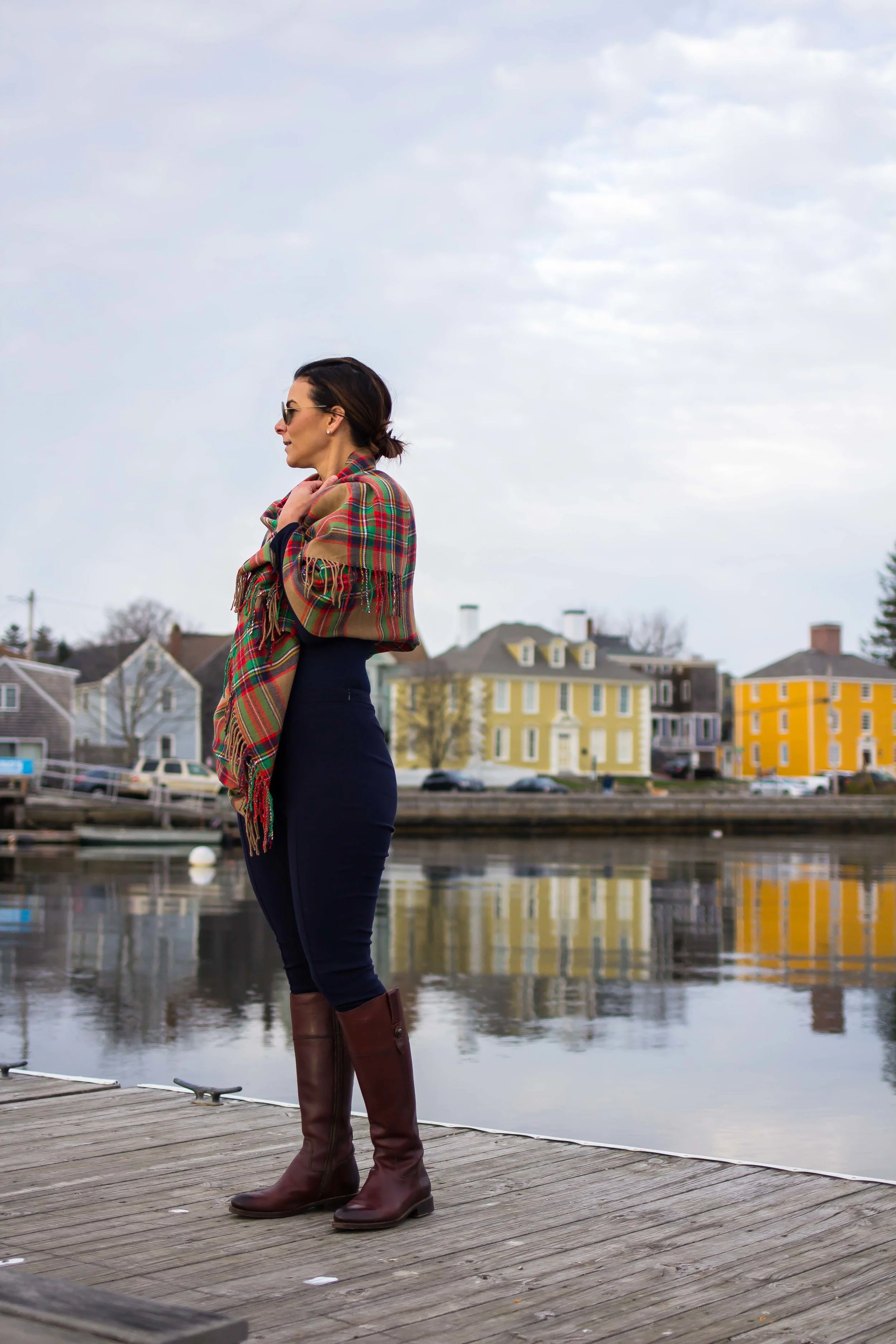 Fall Outfits – Winter Outfits - Plaid Outfit Ideas- Blanket Scarf Outfit – Casual Outfits – Frye Boots Outfit – Fashion for Women – heartandseam.com #heartandseam #fryeboots