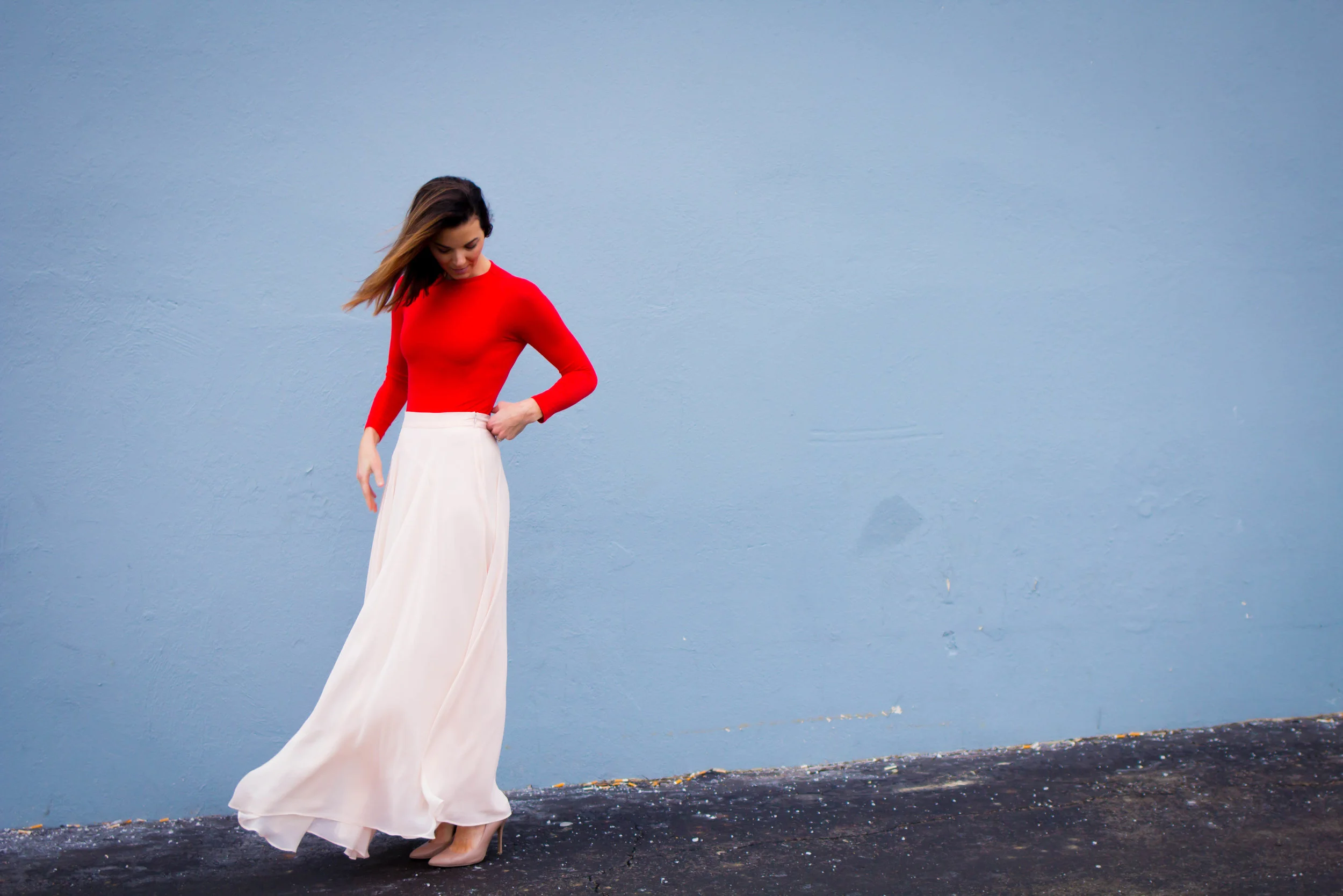 Date Night Outfits - Valentine's Day Outfits - Pink and Red Outfits- Fashion for Women - Maxi Skirt Outfits heartandseam.com #heartandseam