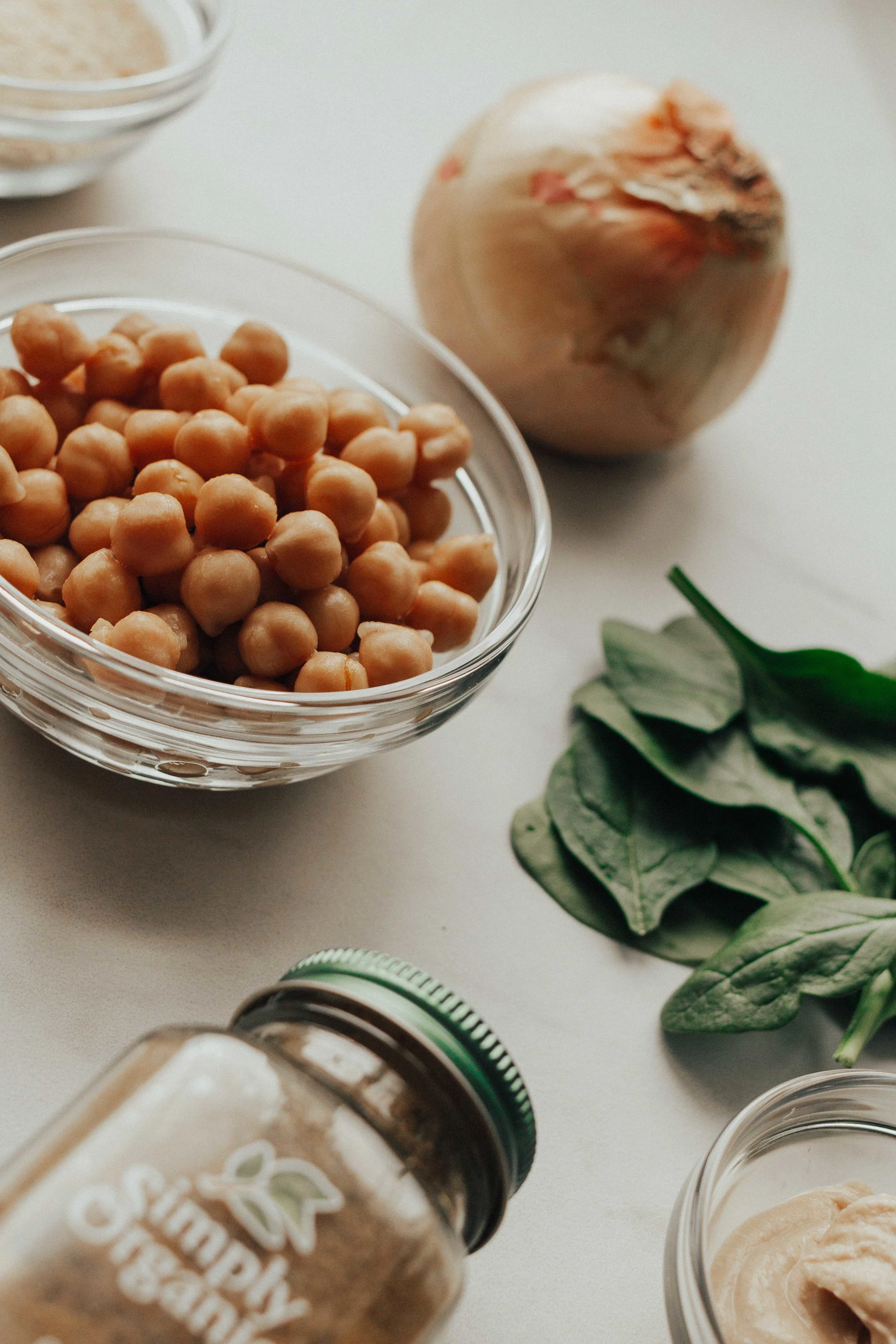 Quick Recipes- Vegetarian Meals – Vegetarian Dinners – Family Friendly Meals – Weeknight Recipes – Freezer Recipes - #vegetarian #recipes #heartandseam www.heartandseam.com