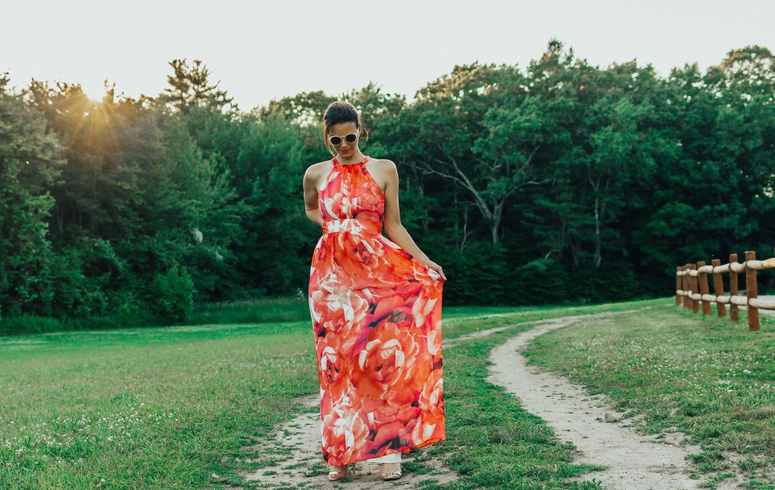 Floral Maxi Dress - Floral Maxi Dress Outfit - Eliza J Dresses - Eliza J Maxi Dress - Maxi Dresses for Summer - Maxi Dresses for Summer Weddings - #heartandseam #elizaj #maxidress www.heartandseam.com