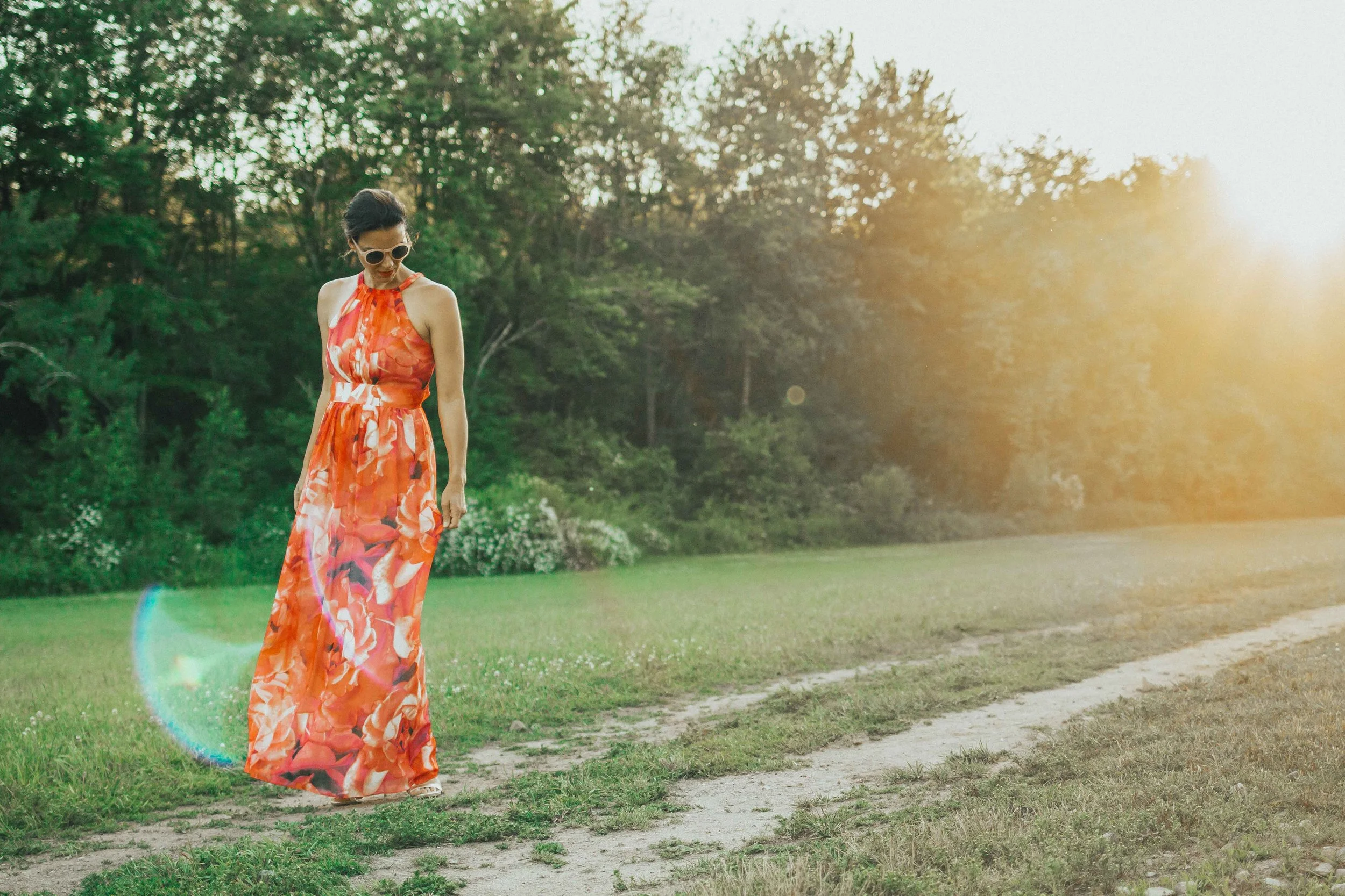 Floral Maxi Dress - Floral Maxi Dress Outfit - Eliza J Dresses - Eliza J Maxi Dress - Maxi Dresses for Summer - Maxi Dresses for Summer Weddings - #heartandseam #elizaj #maxidress www.heartandseam.com