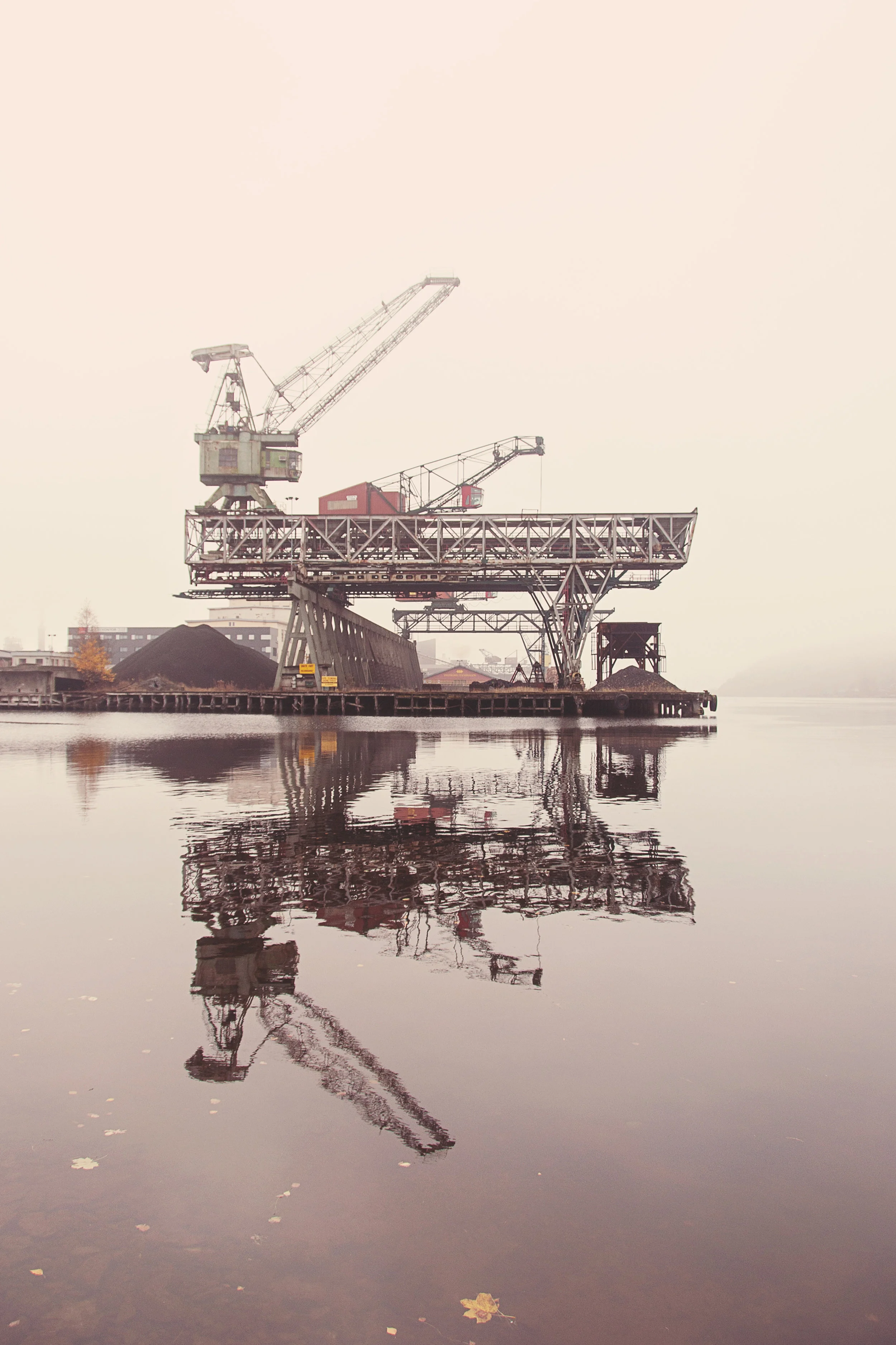 Cranes in fall, Tinfoskaia, Porsgrunn
