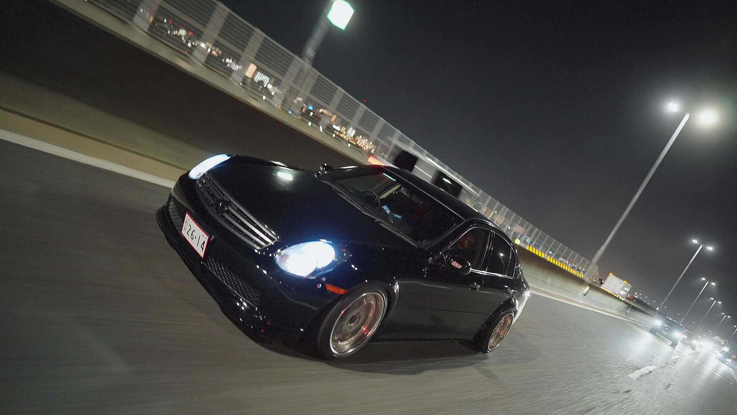 F6067F3B-4834-422B-B40B-41A78C23D0AD