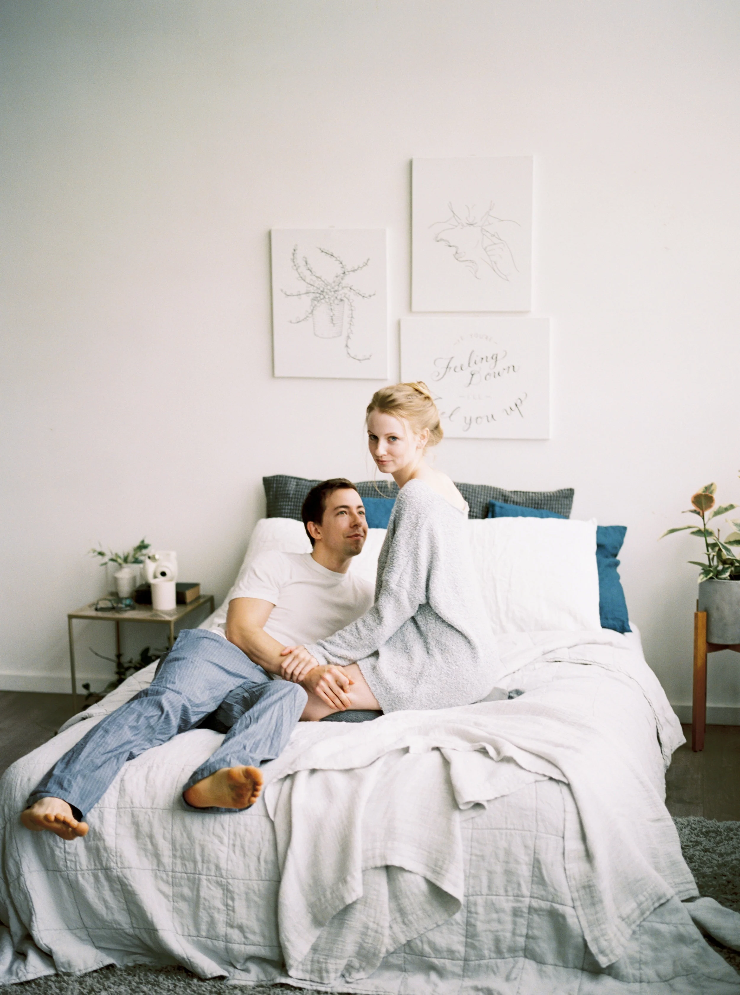 WHENSHEKNEWPHOTOGRAPHYPORTLANDOREGONEDITORIALMORNINGLIFESTYLESHOOT-37.jpg