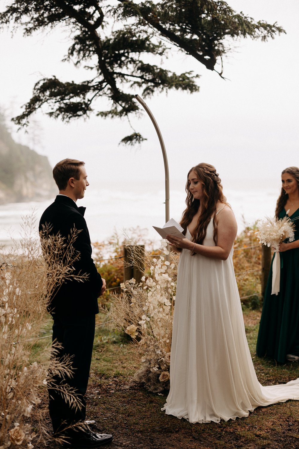 oregon-coast-elopement-planner-190.jpg