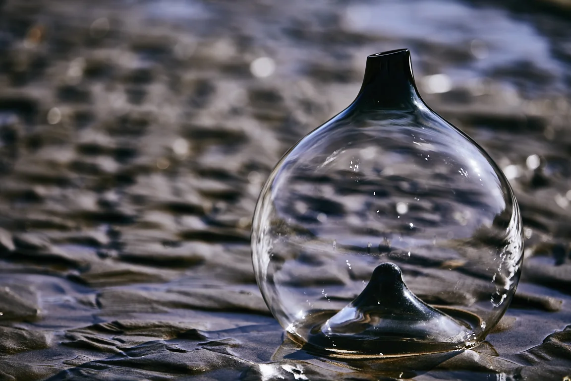 Hand-Blown, Glass, Jug, Esque Studio, Waterdrop