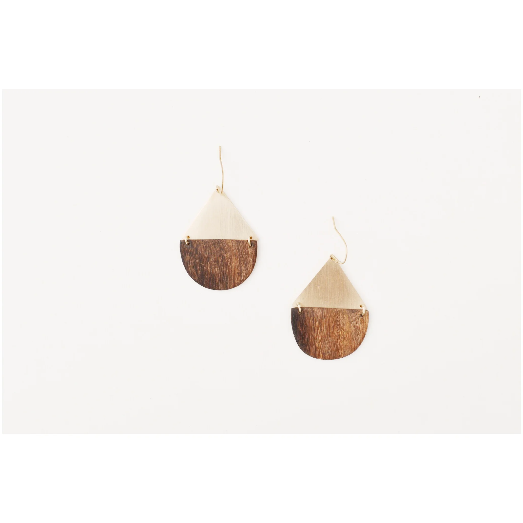 Zeru_Earrings_shopjonesandco copy.jpg