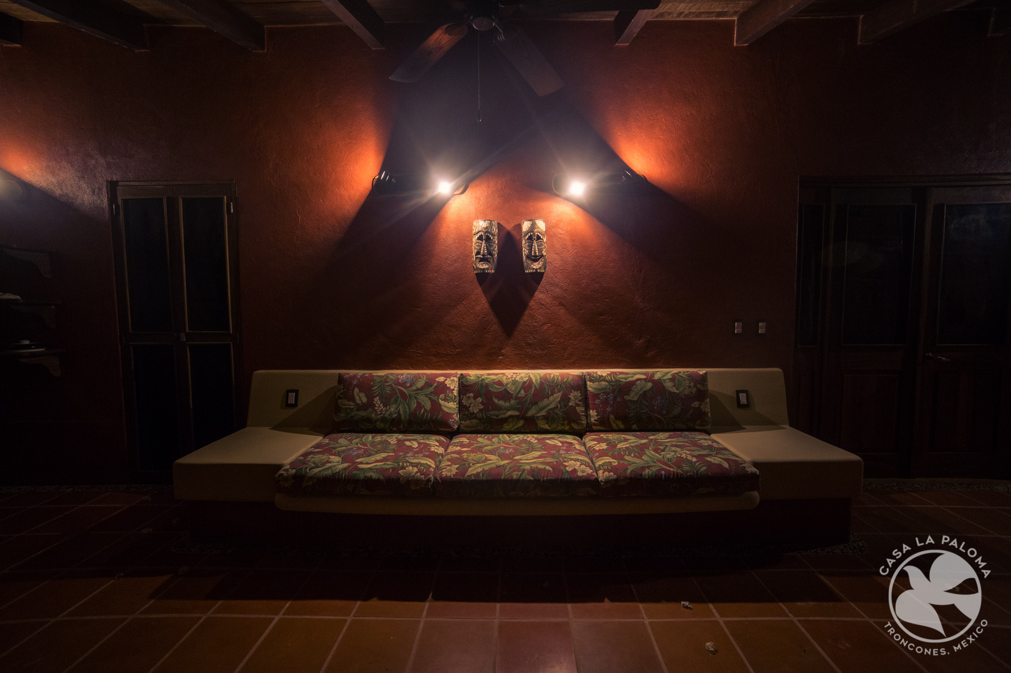 El sofá en el patio
