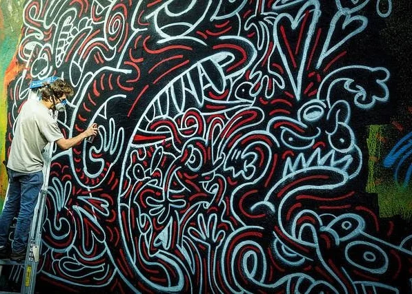spray painting at living gallery.jpg