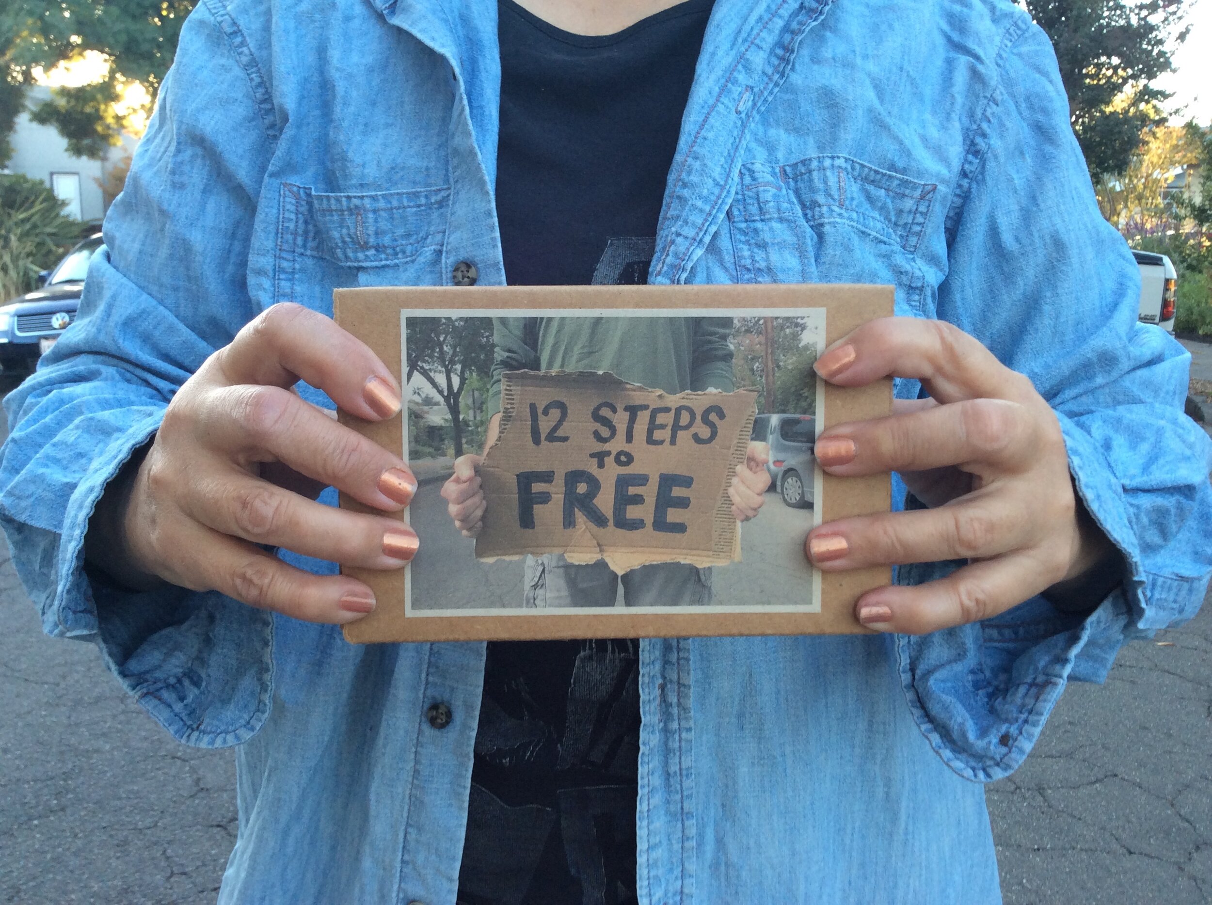 PHOTO 12 steps to free CKI hands - IMG_3025.JPG