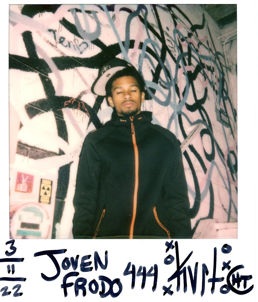 JovenFrodo444.jpg