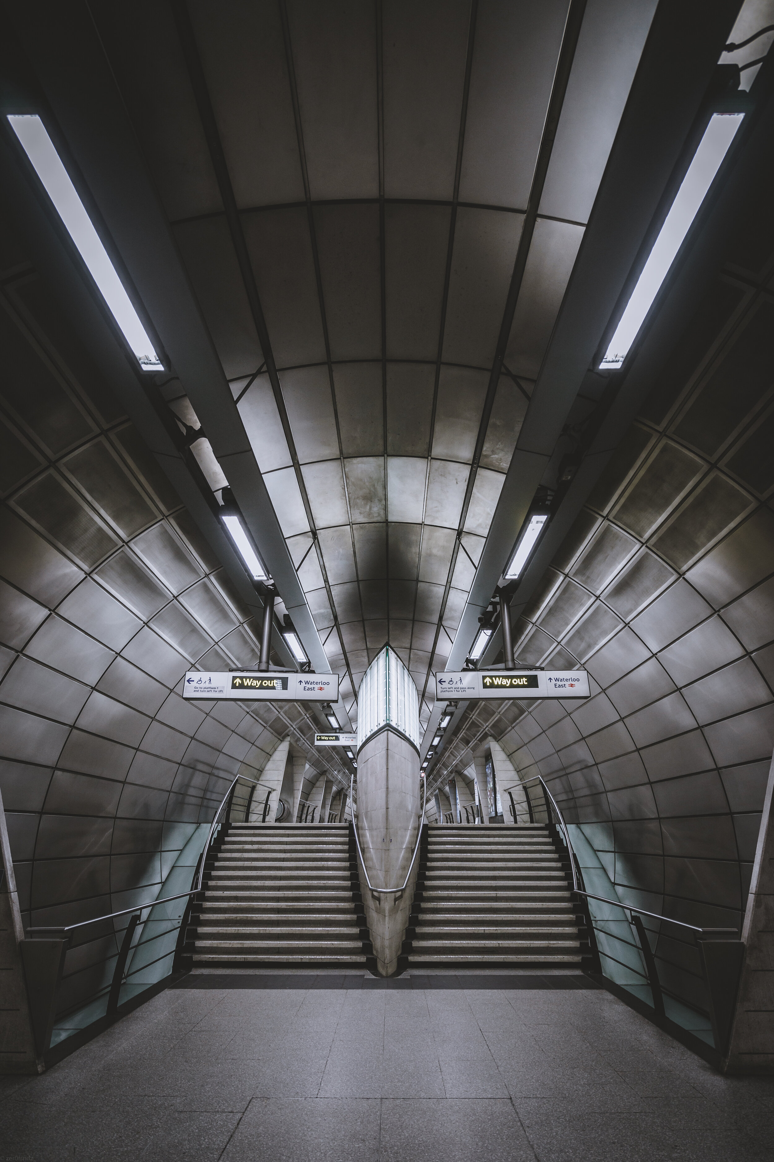 London_03_Underground_fullRes.jpg