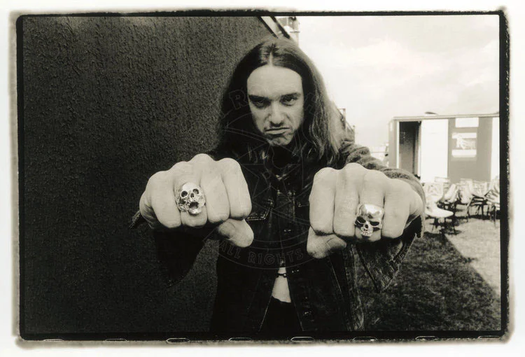 絶版 メタリカ 写真集 llica Ross Halfin 英語版　l7 絶版 メタリカ 写真集 Metallica Ross Halfin 英語版 l7 - メルカリ