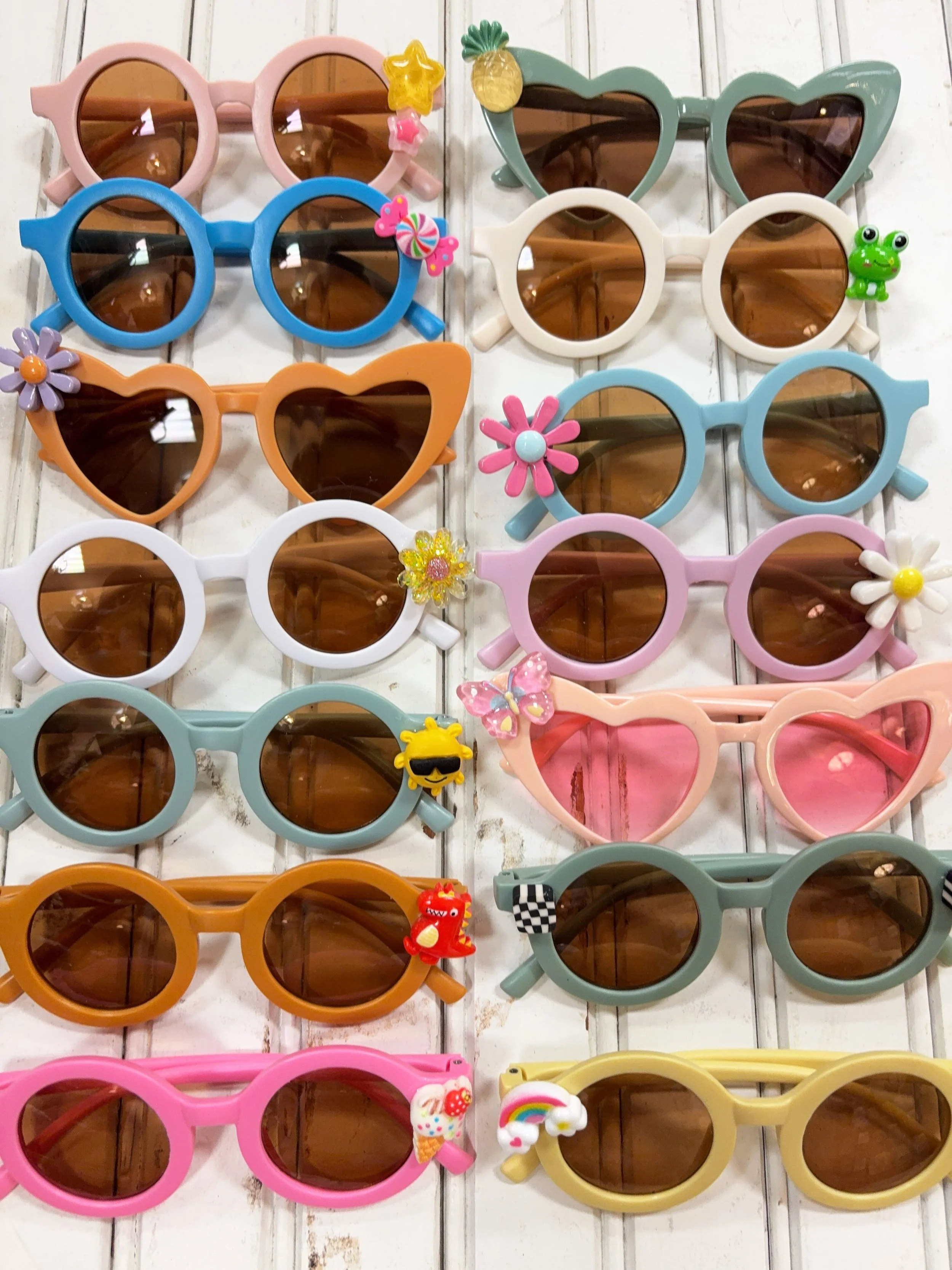 After a week of rainy days it&rsquo;s so nice to see the sun! Our local young entrepreneurs at Creative Kids Collection dropped off some adorable kid&rsquo;s sunnies just in time for these brighter days. The perfect summer accessory for your kiddos! 