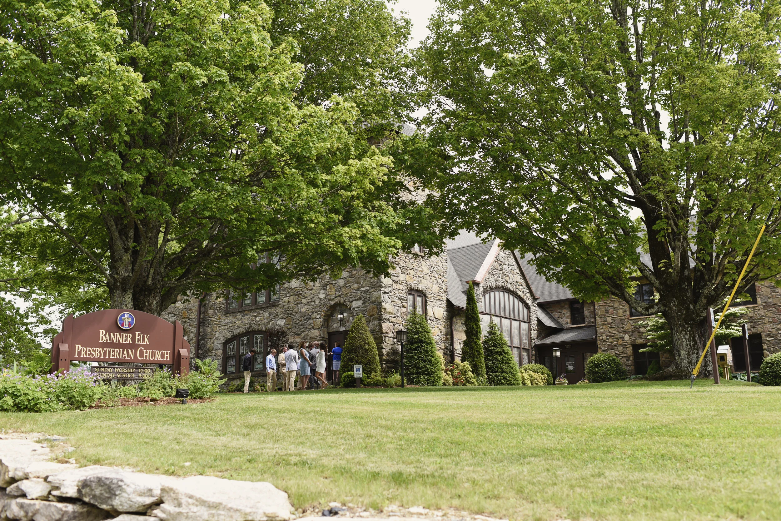 Skylar And Charlie S Wedding At Overlook Barn And Banner Elk