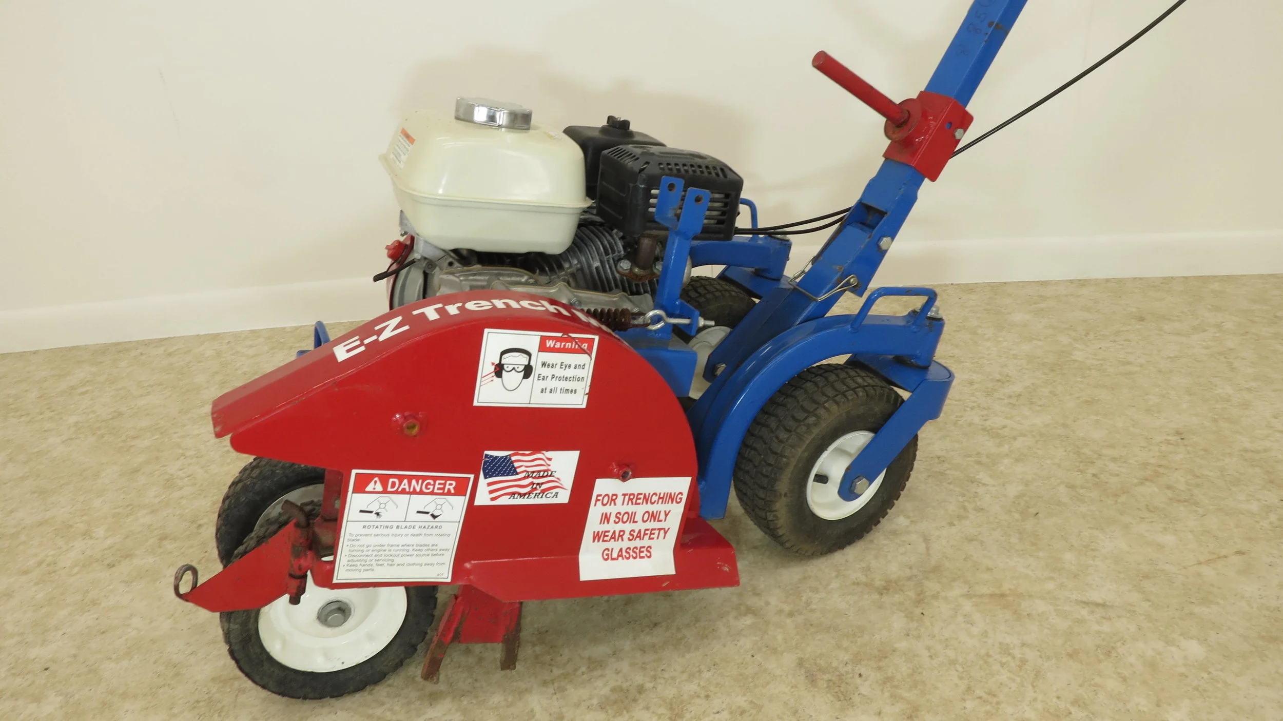 EZ Trench Low Voltage Wire/ Cable Layer & Trencher EZCable Installer