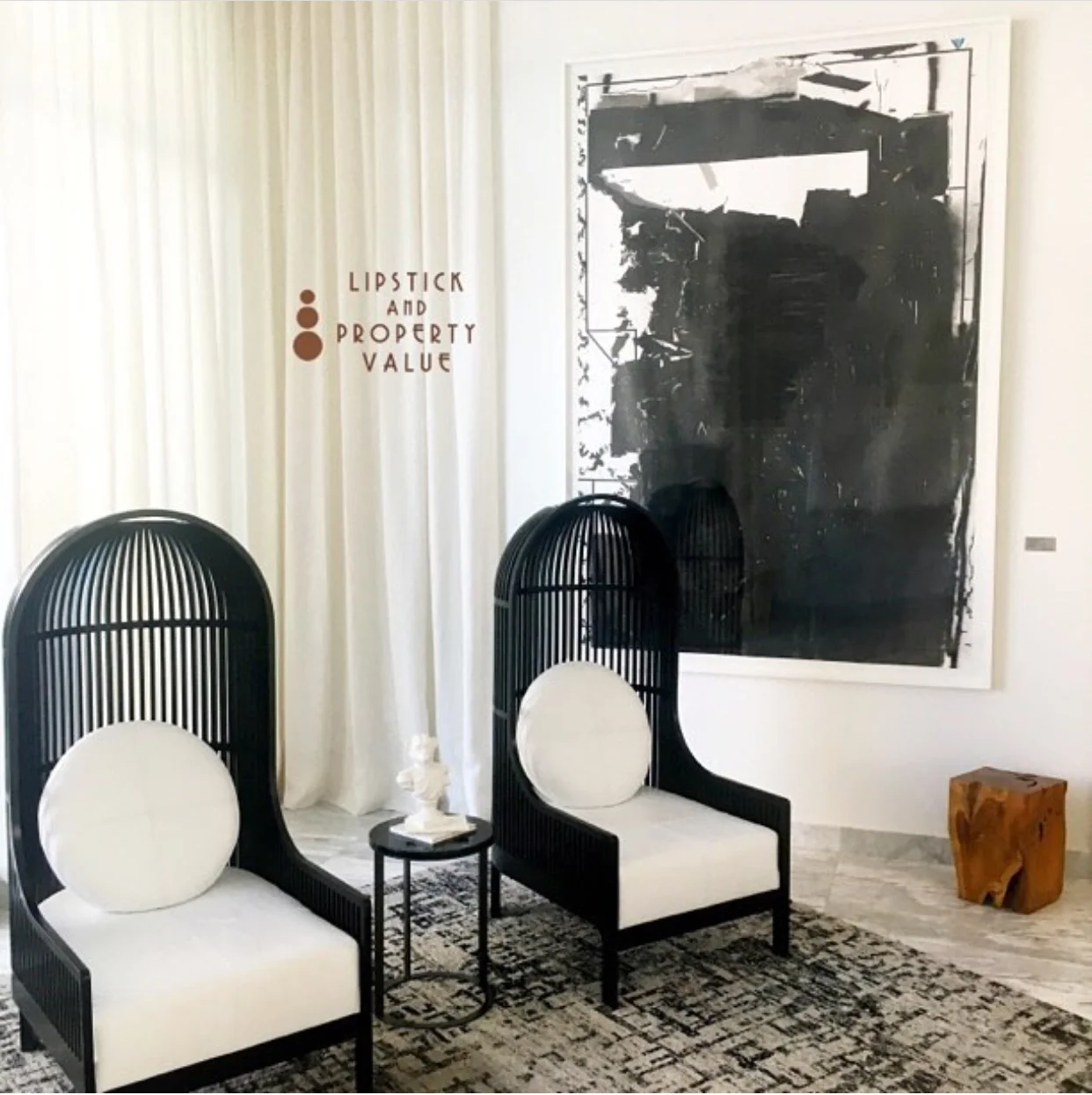 amenities_chill-space-entertaining-lounge-Brickell-SLS-Brickell_lipstickandchicspaces.com_lifestyle(1).jpg