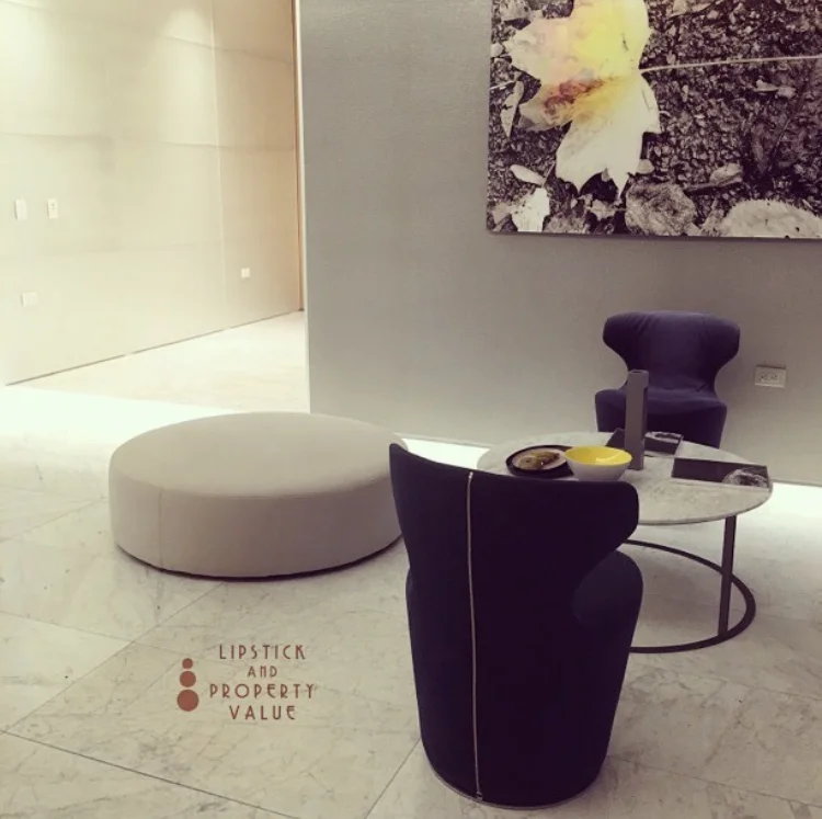 amenities_chill-space-entertaining-lobby-Brickell-Reach-Rise_lipstickandchicspaces.com_lifestyle(3).jpg