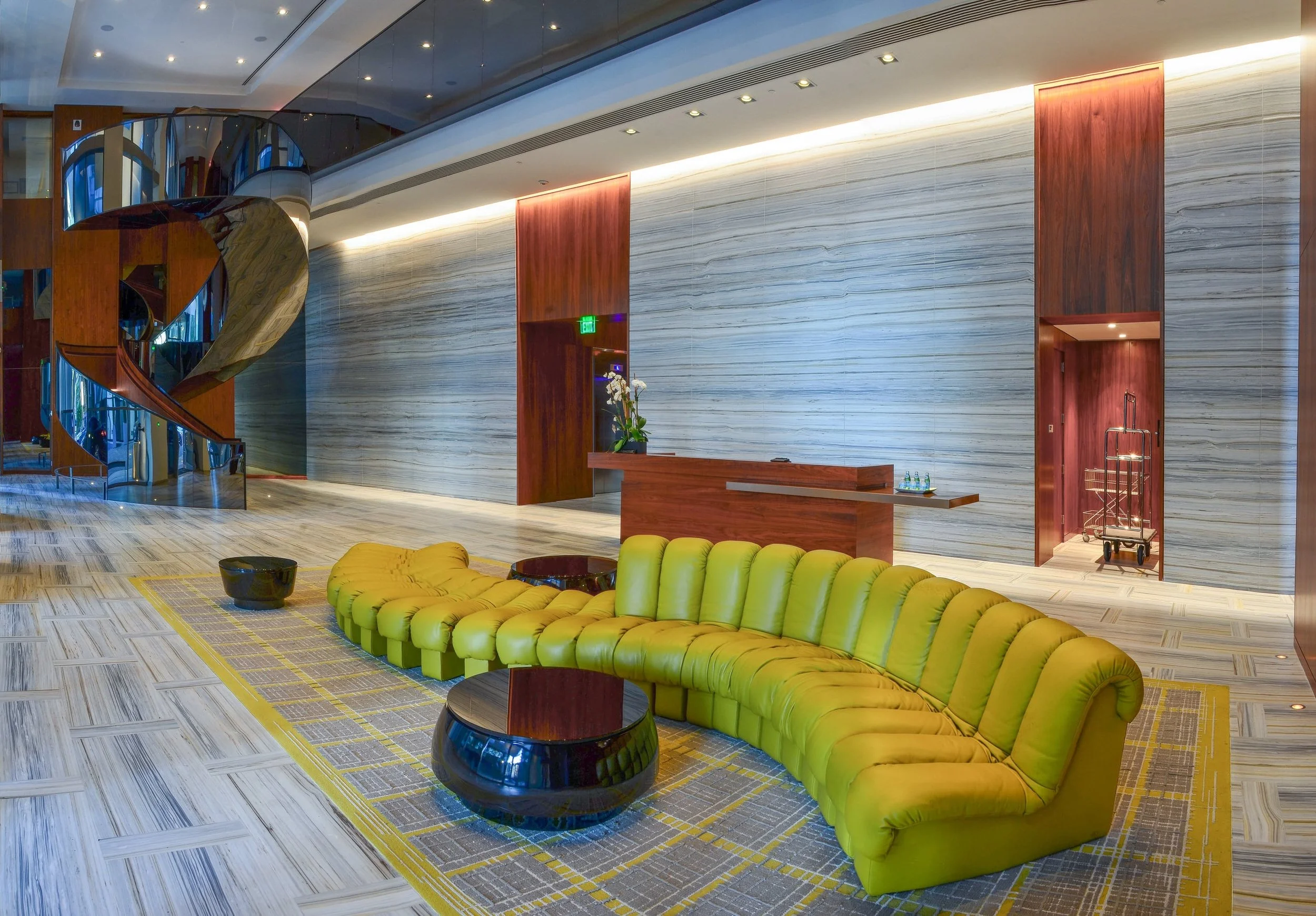 lobby-brickellhouse_lipstickandchicspaces.com.jpg