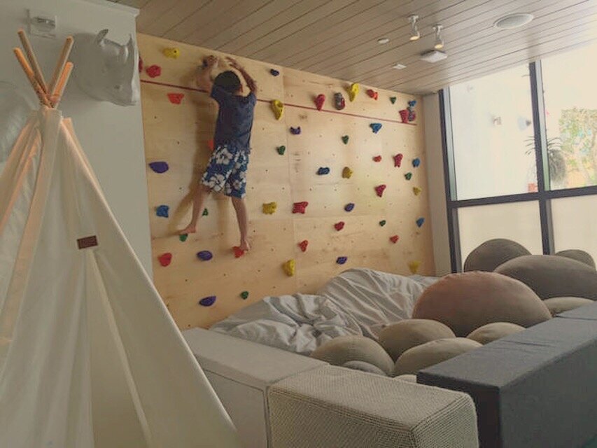 rock-climbing-wall-rock-basecamp-1-hotel-homes-south-beach_lipstickandchicspaces.com.jpg