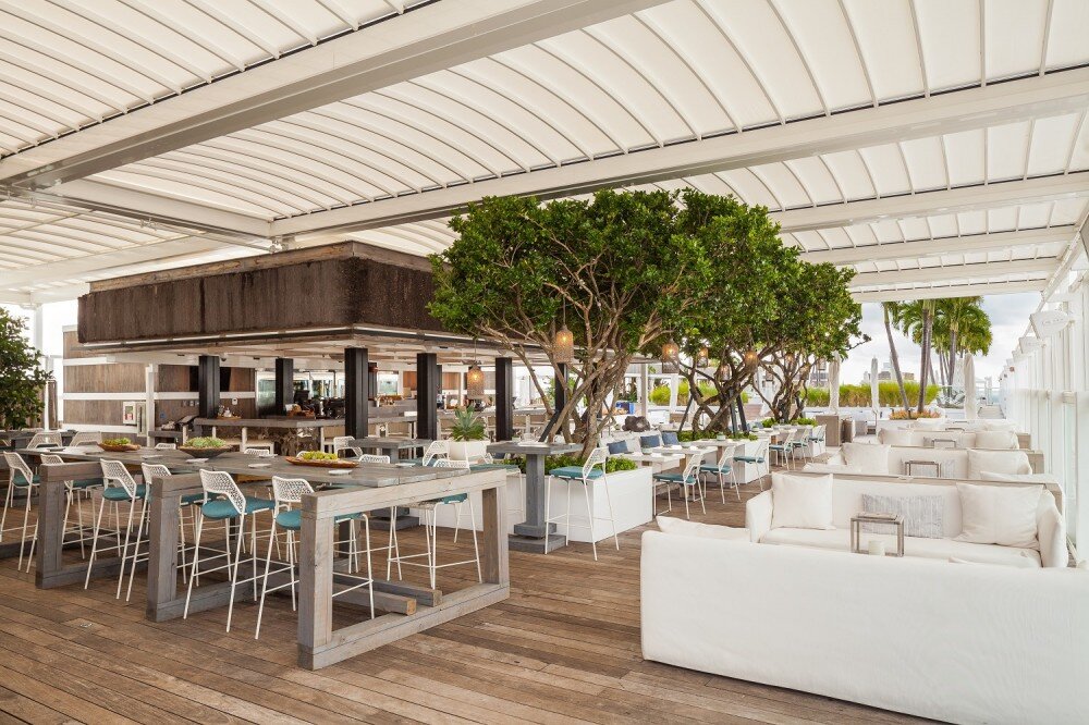 eatery-watr-at-the-rooftop-1-hotel-homes-south-beach_lipstickandchicspaces.com.jpg
