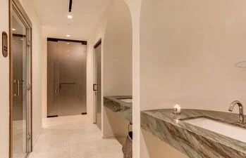spa-sauna-sls-lux-brickell_lipstickandchicspaces.com.jpg