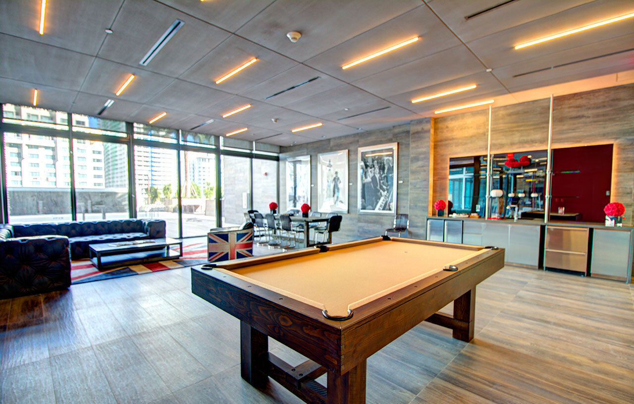 game-room-the-bond-on-brickell_lipstickandchicspaces.com.jpg